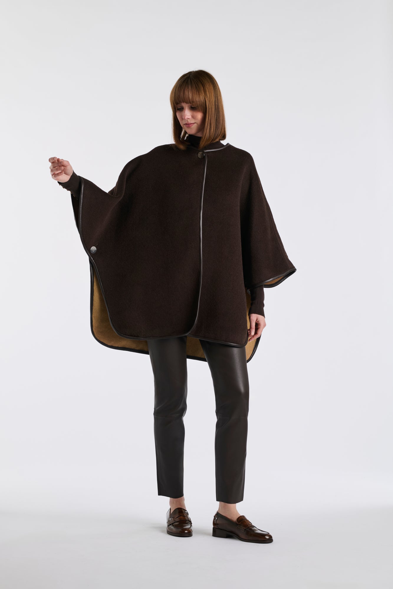 Cape en laine double face