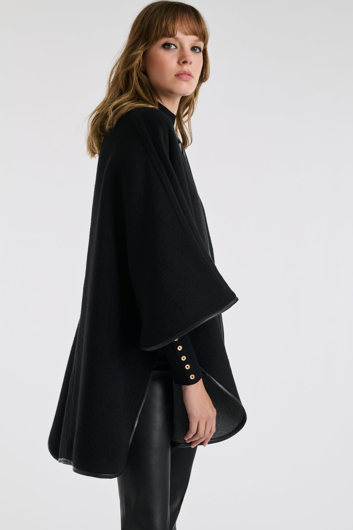 Cape en laine double face