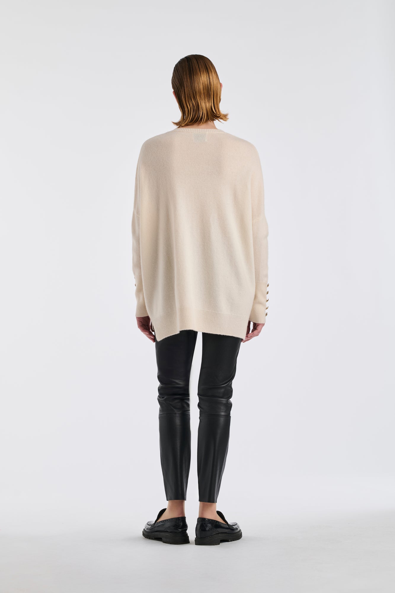 Pull col v en cachemire mélangé