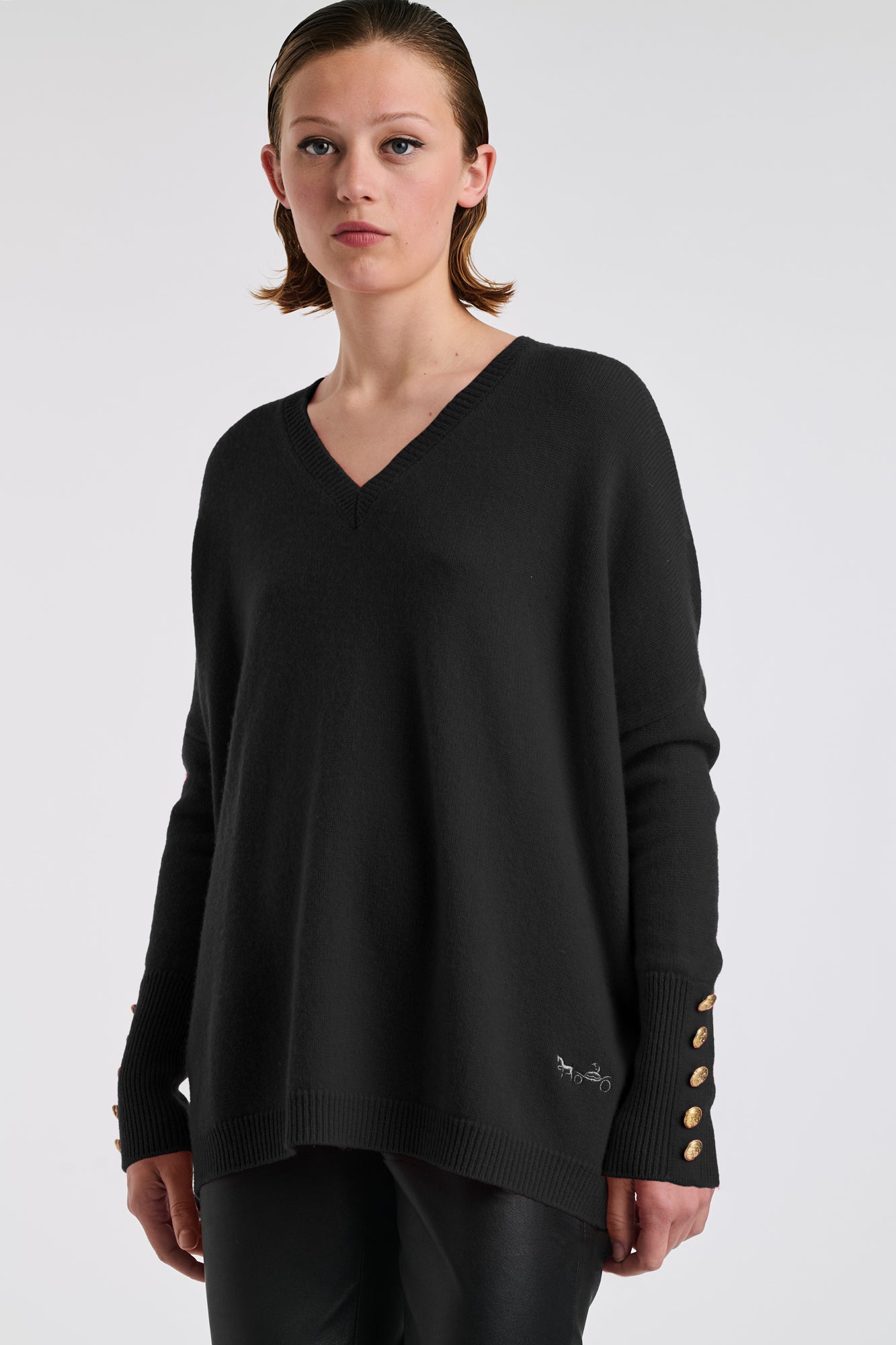 Pull col v en cachemire mélangé