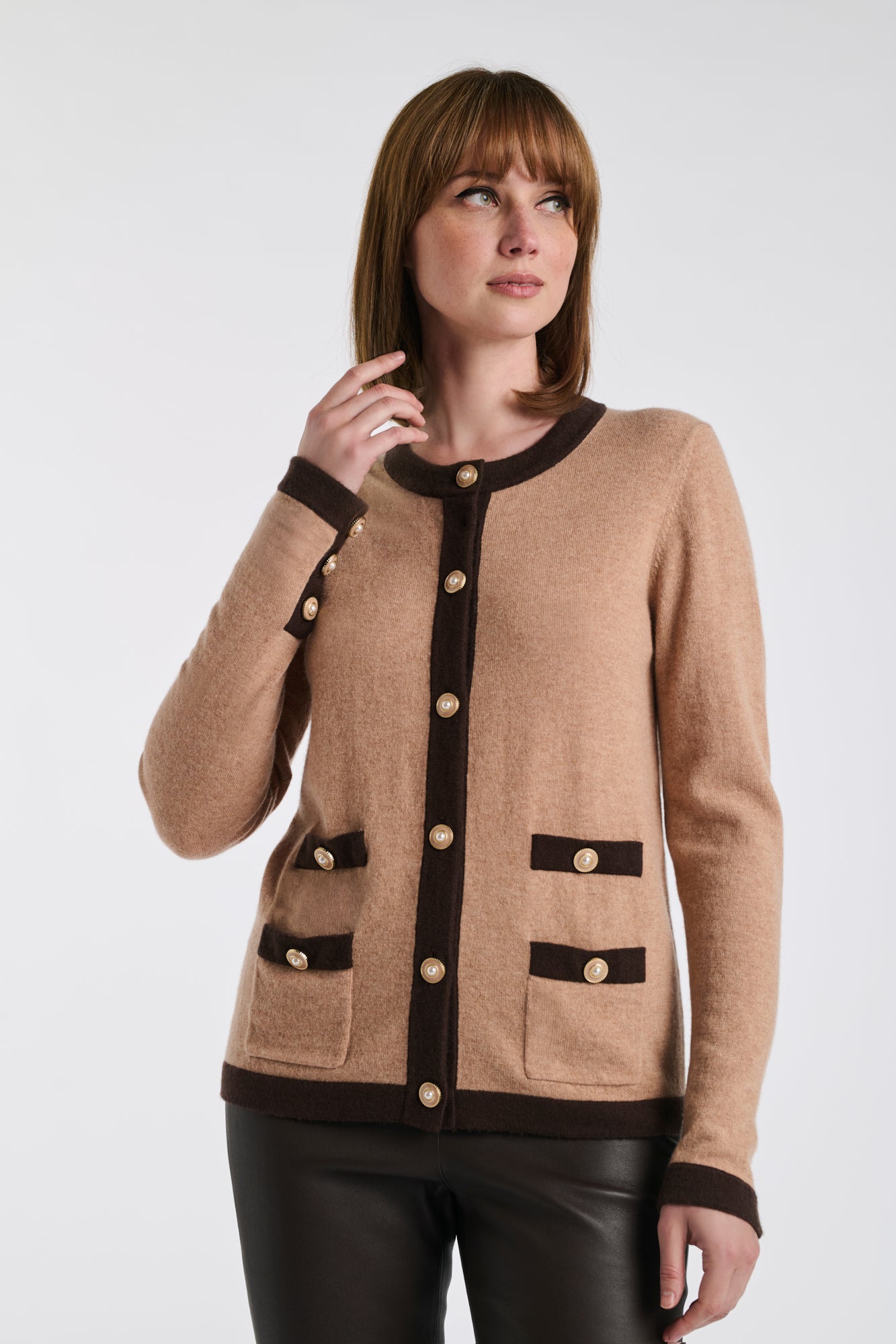 Cardigan bicolore en cachemire mélangé