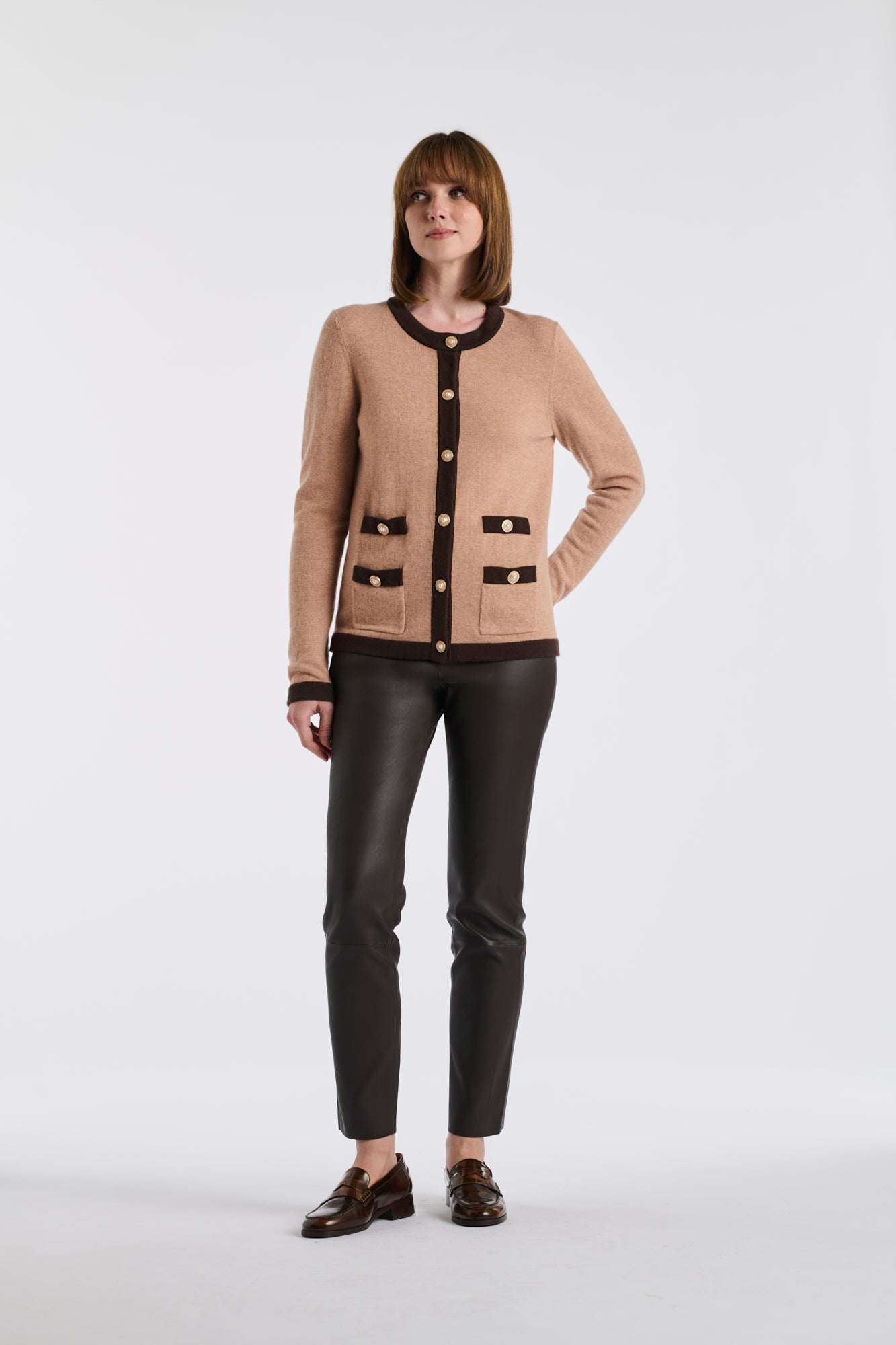 Cardigan bicolore en cachemire mélangé