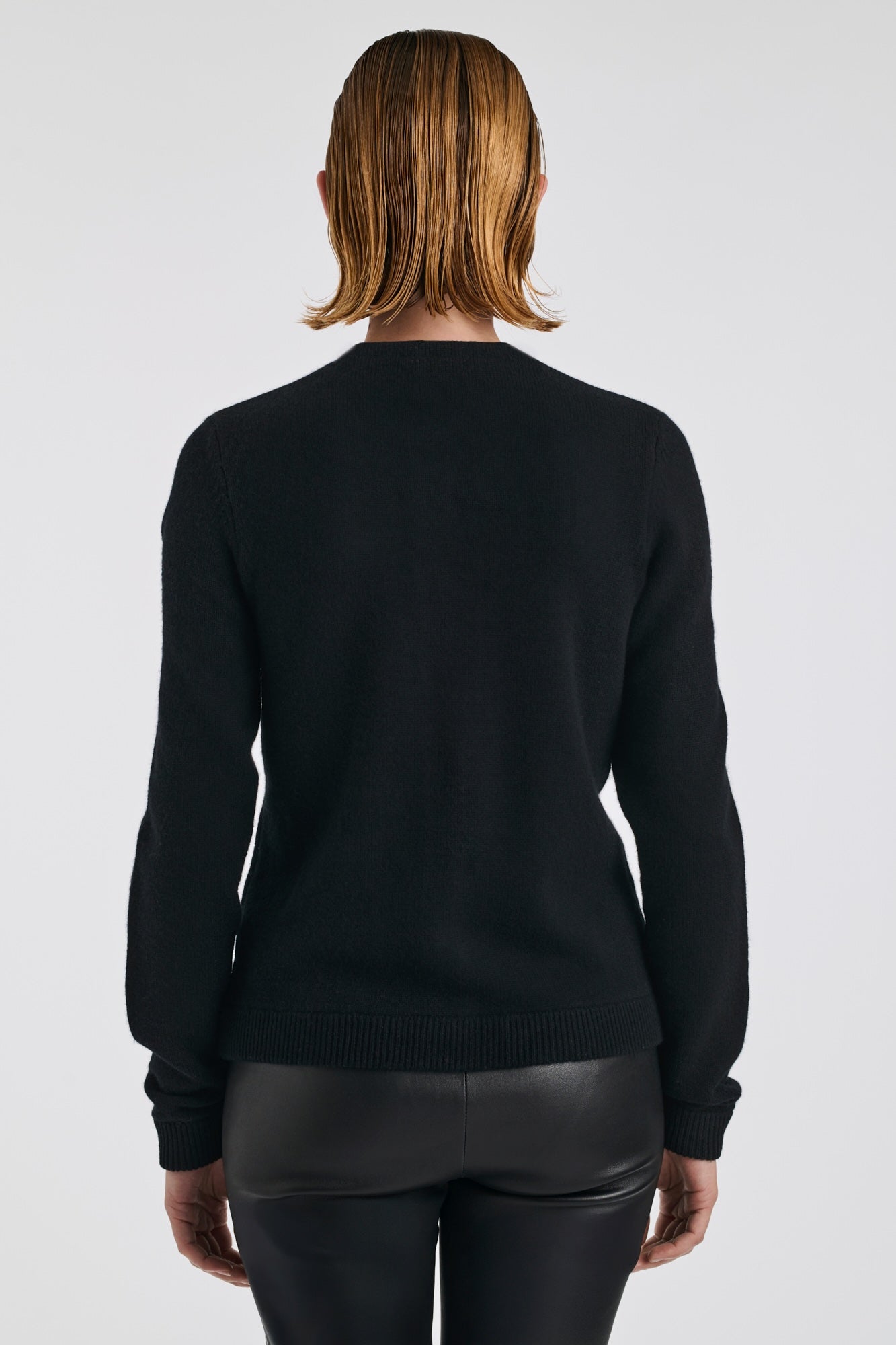 Cardigan en cachemire à boutons bijoux