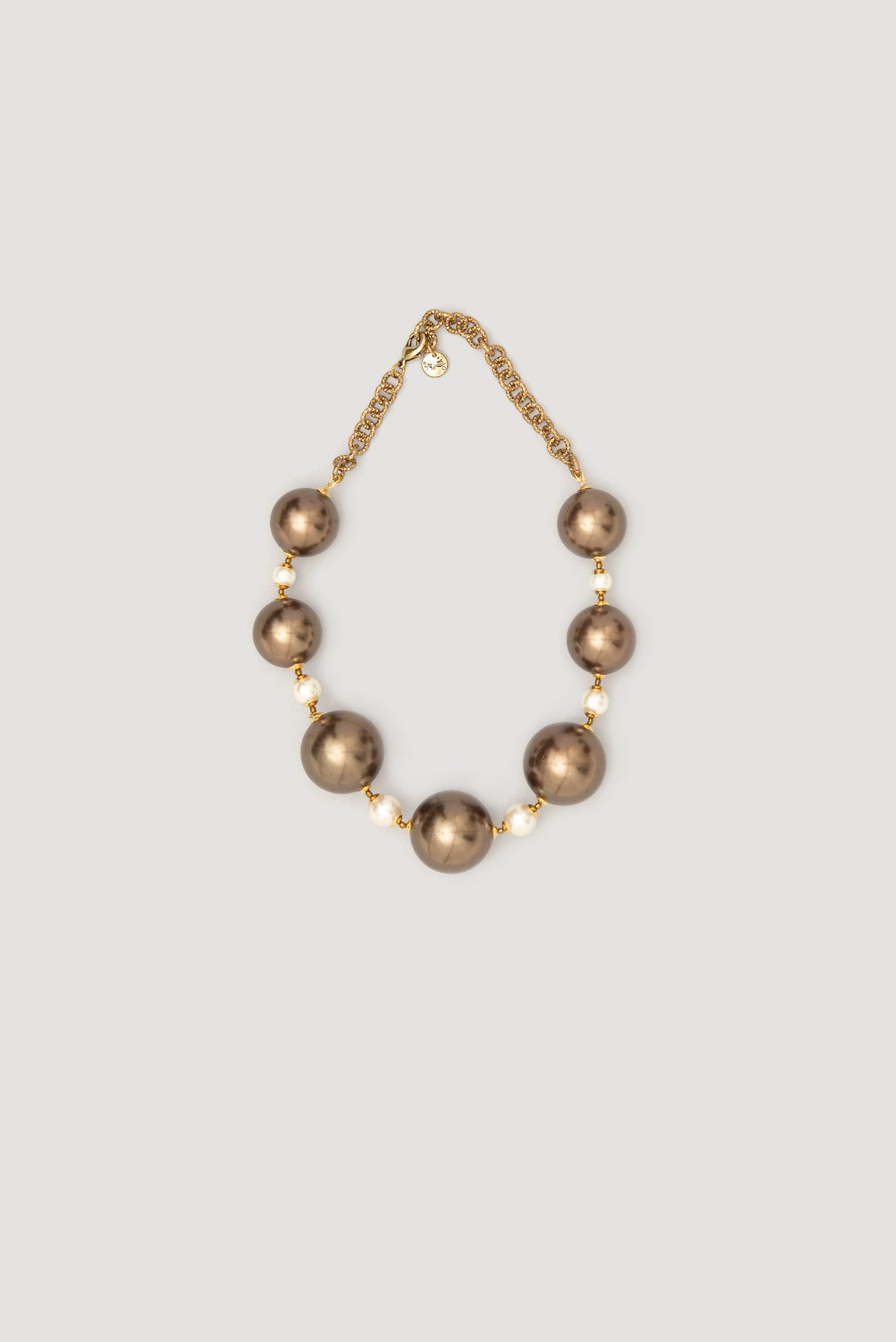 Collier ras de cou boules et perles