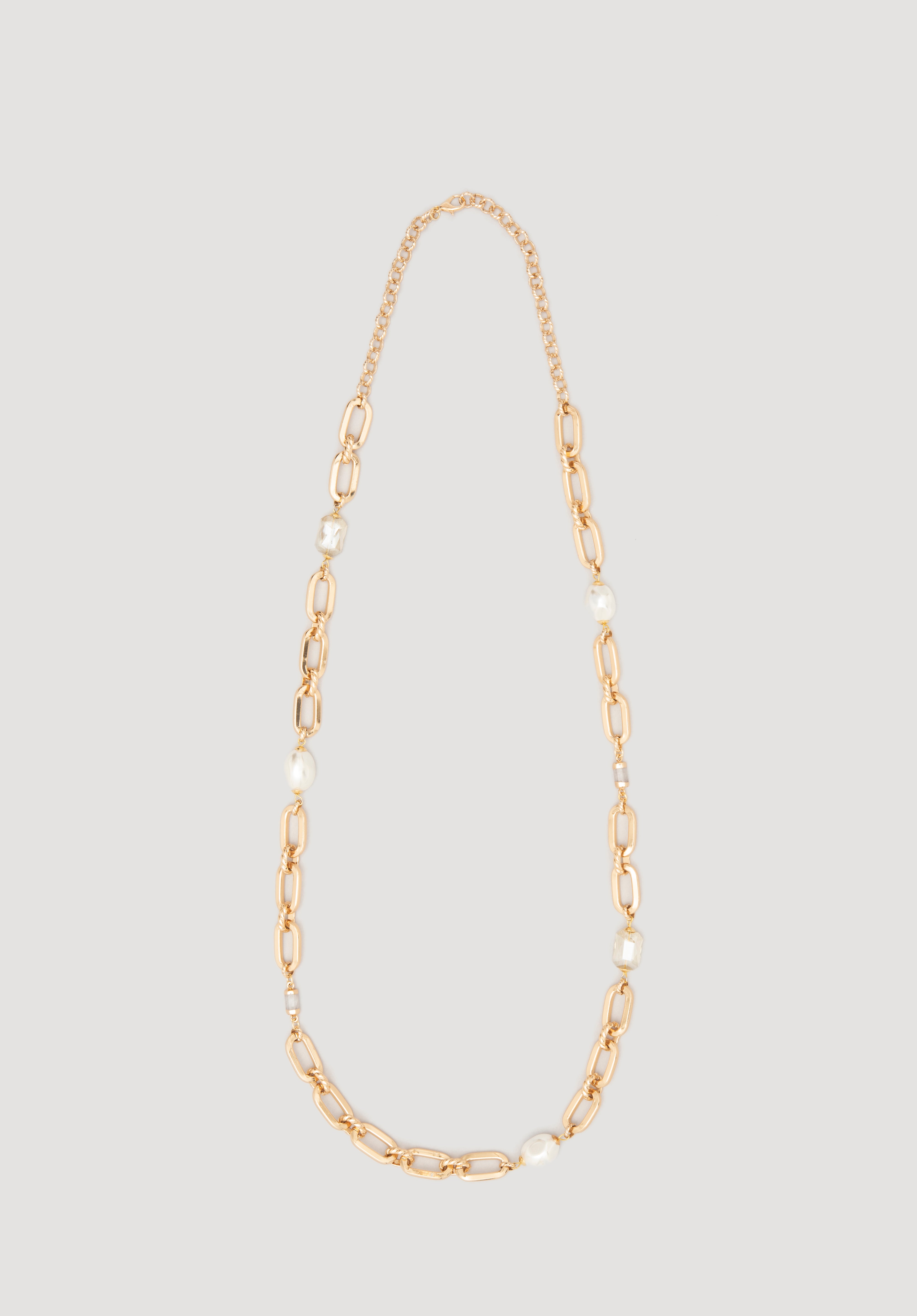 Sautoir en chaine et perle