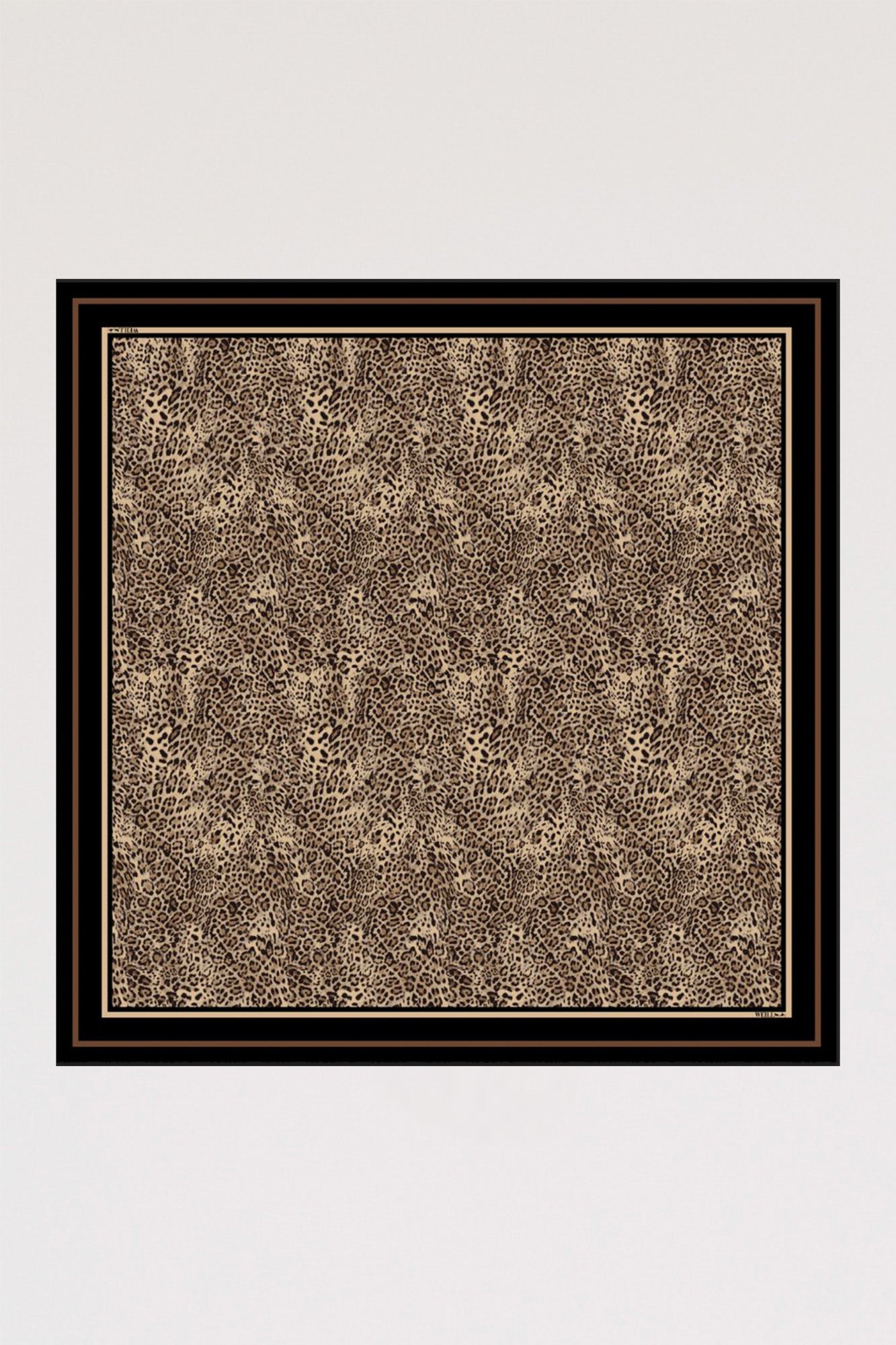 Foulard en laine et soie imprimé léopard