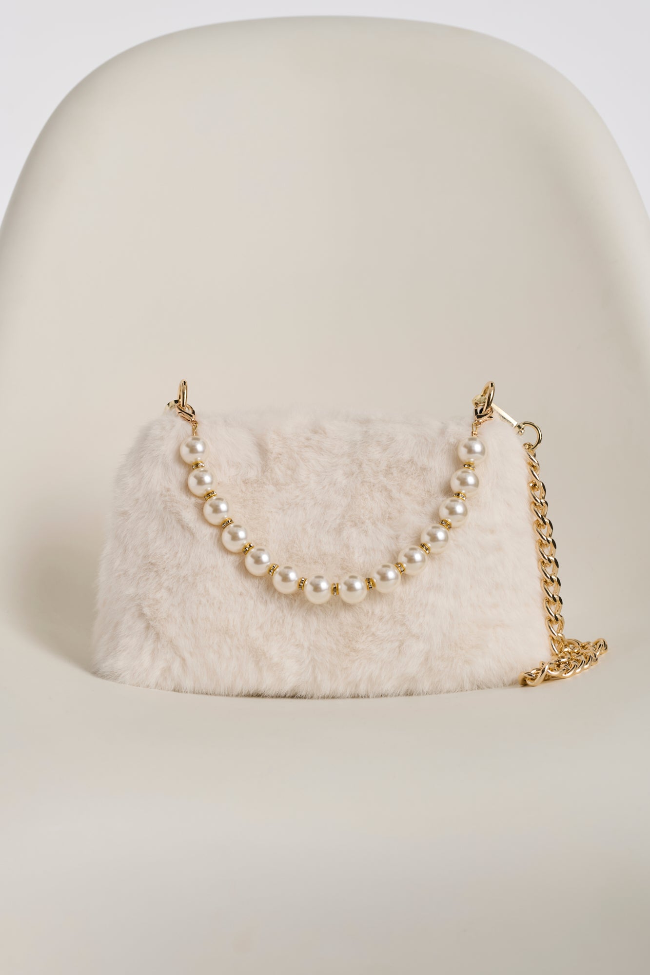 Pochette Flocon en eco-fourrure