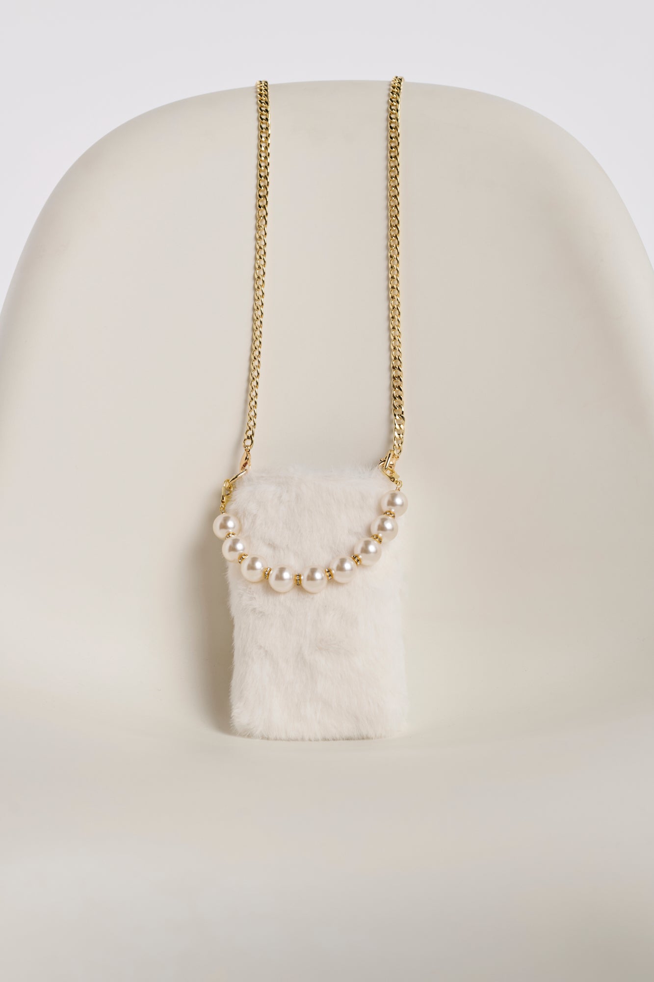 Pochette Aurore en eco-fourrure