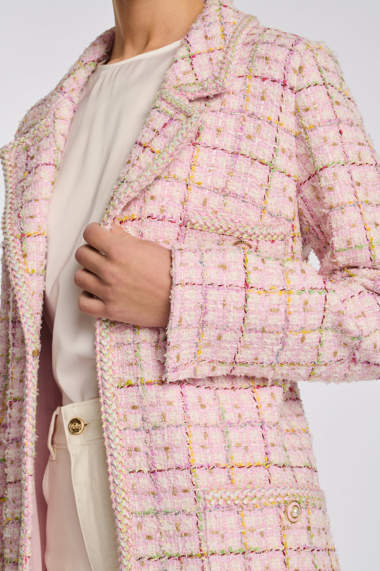 Blazer en tweed pastel galonné