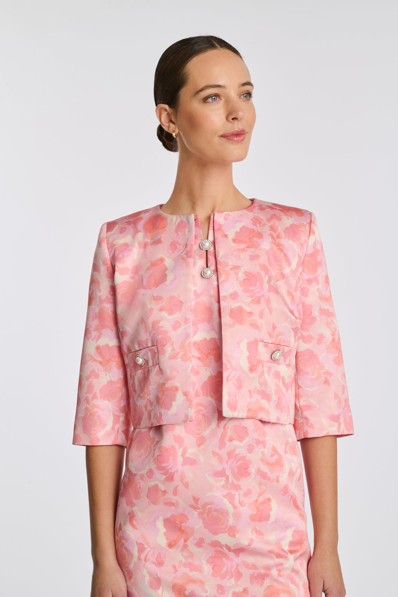 Veste courte en satin imprimée