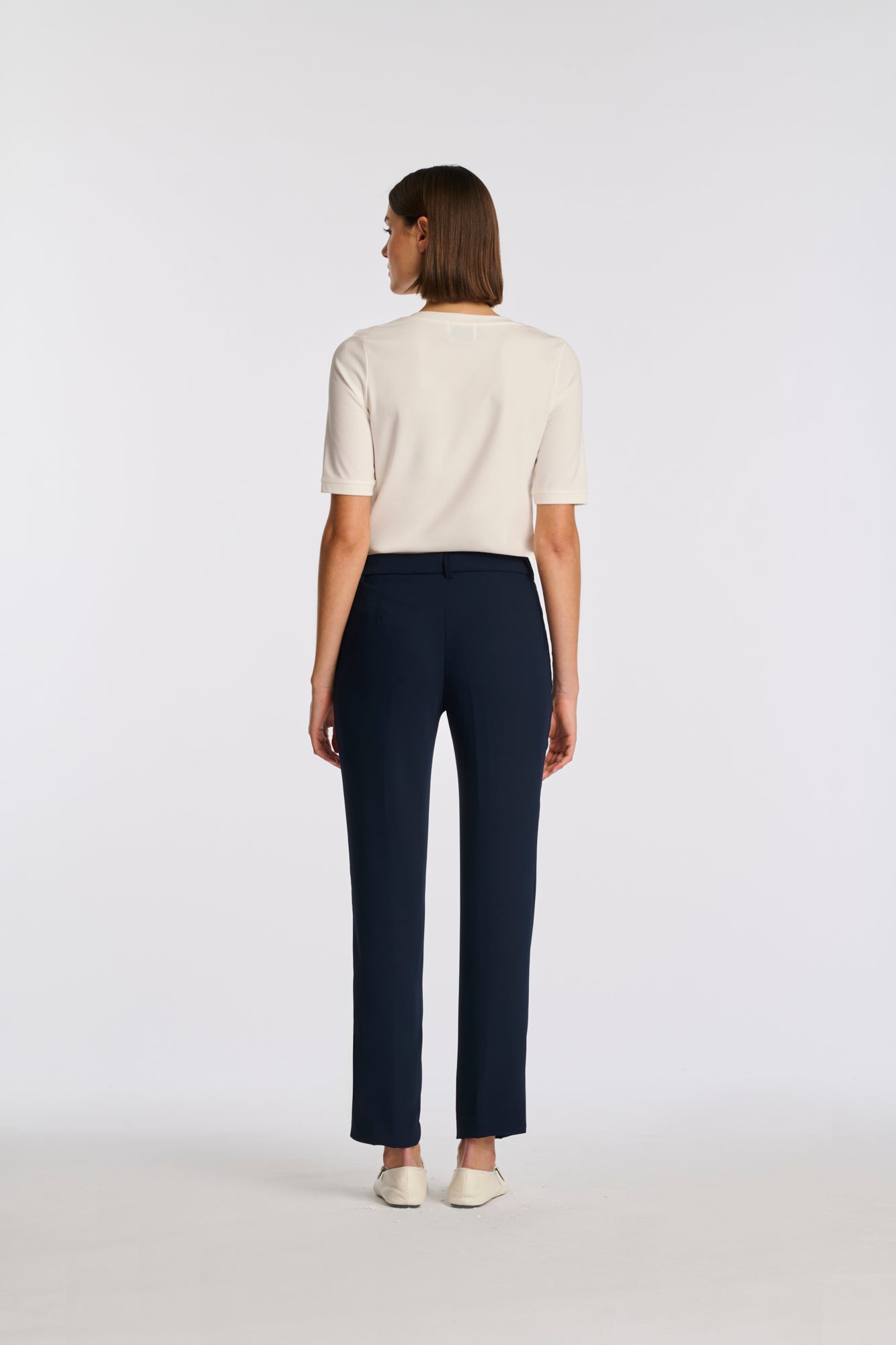 Pantalon cigarette en microfibre