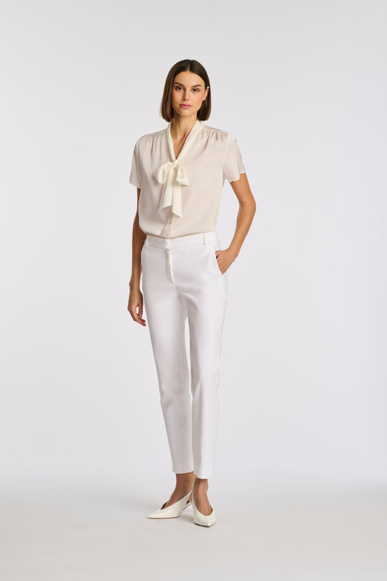 Cigarette-cut trousers