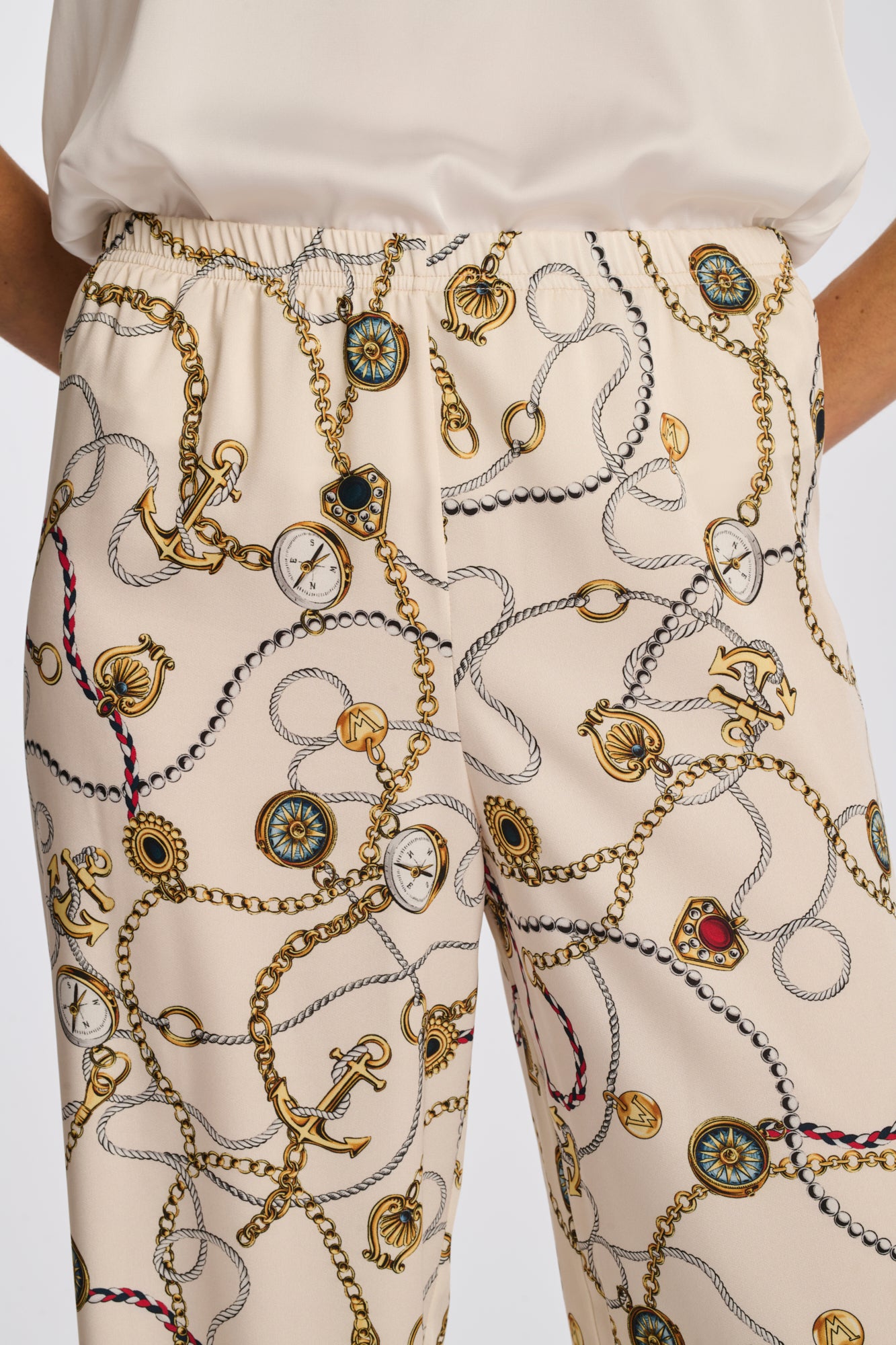 Patterned stretch trousers