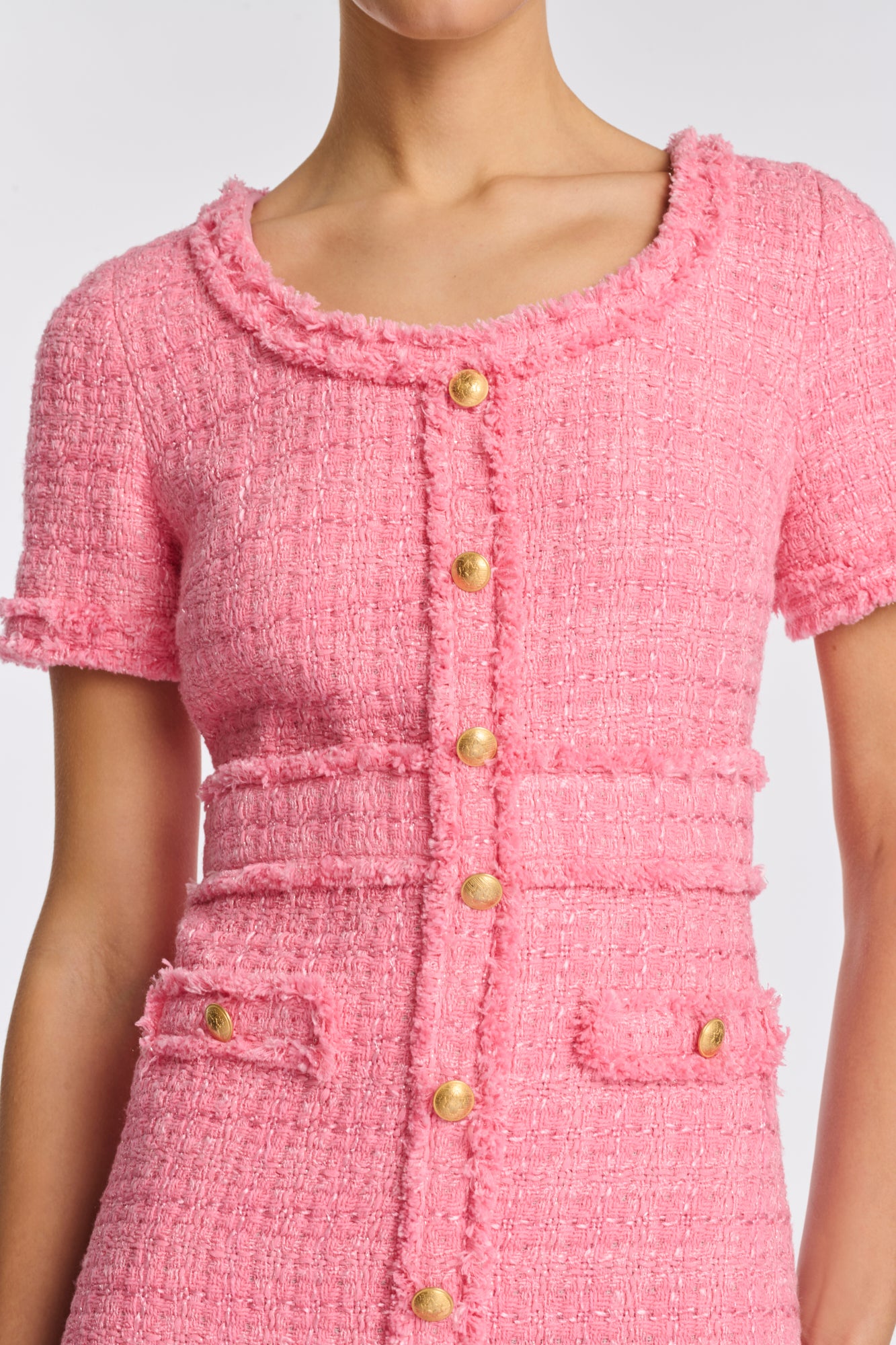 Robe en tweed frangée