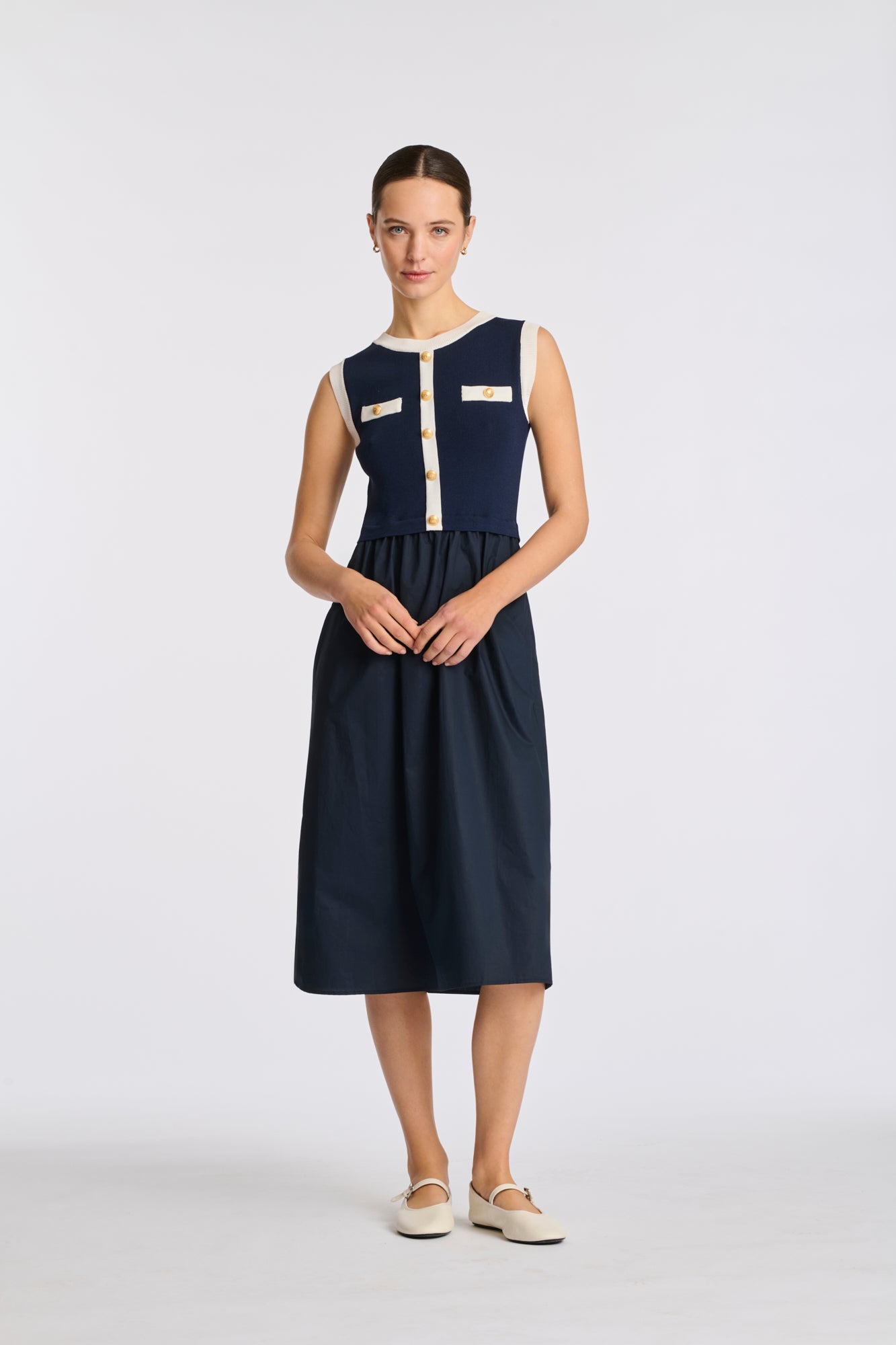 Dual-material knit dress