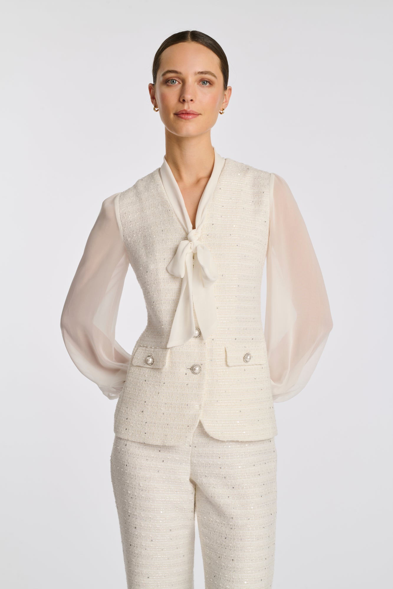Dual-material pussy bow shirt