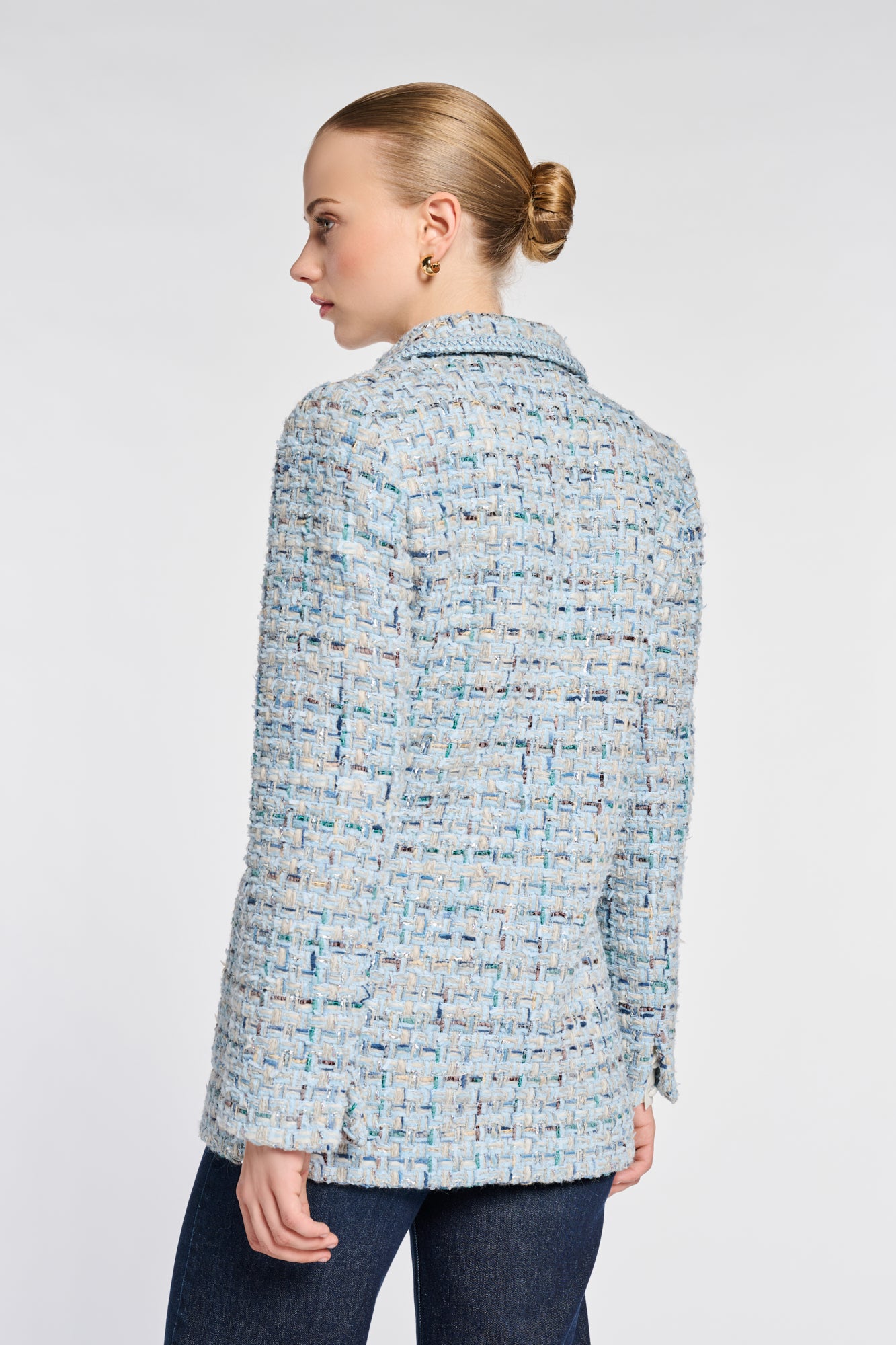 Blazer en tweed pastel galonné