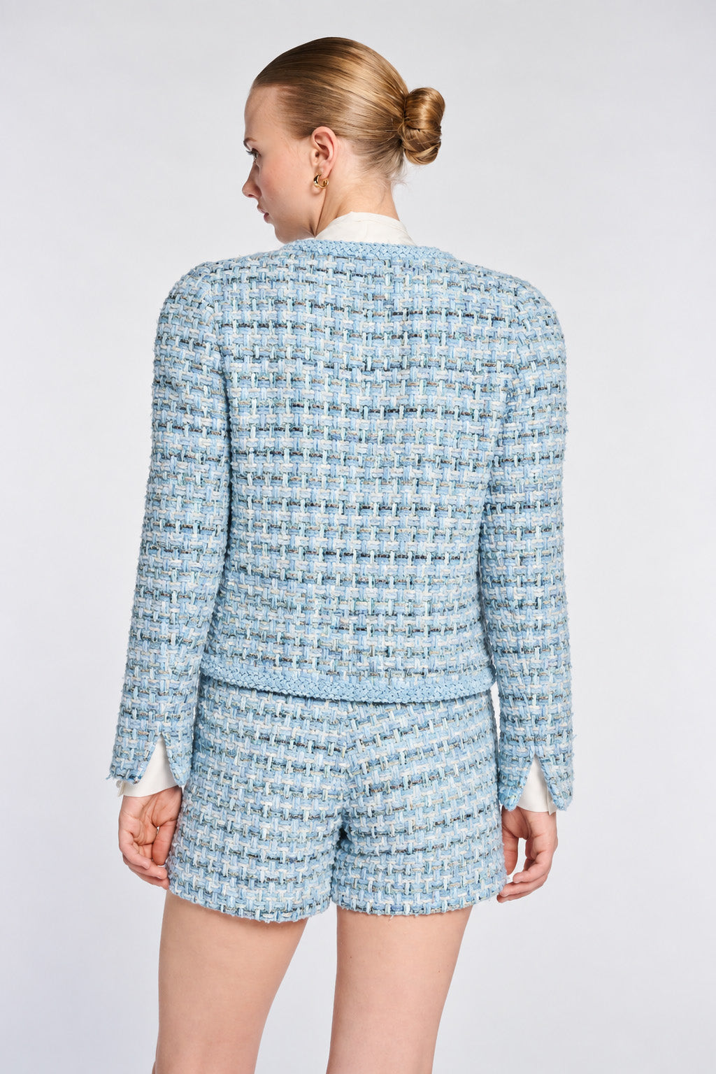 Veste en tweed pastel galonnée
