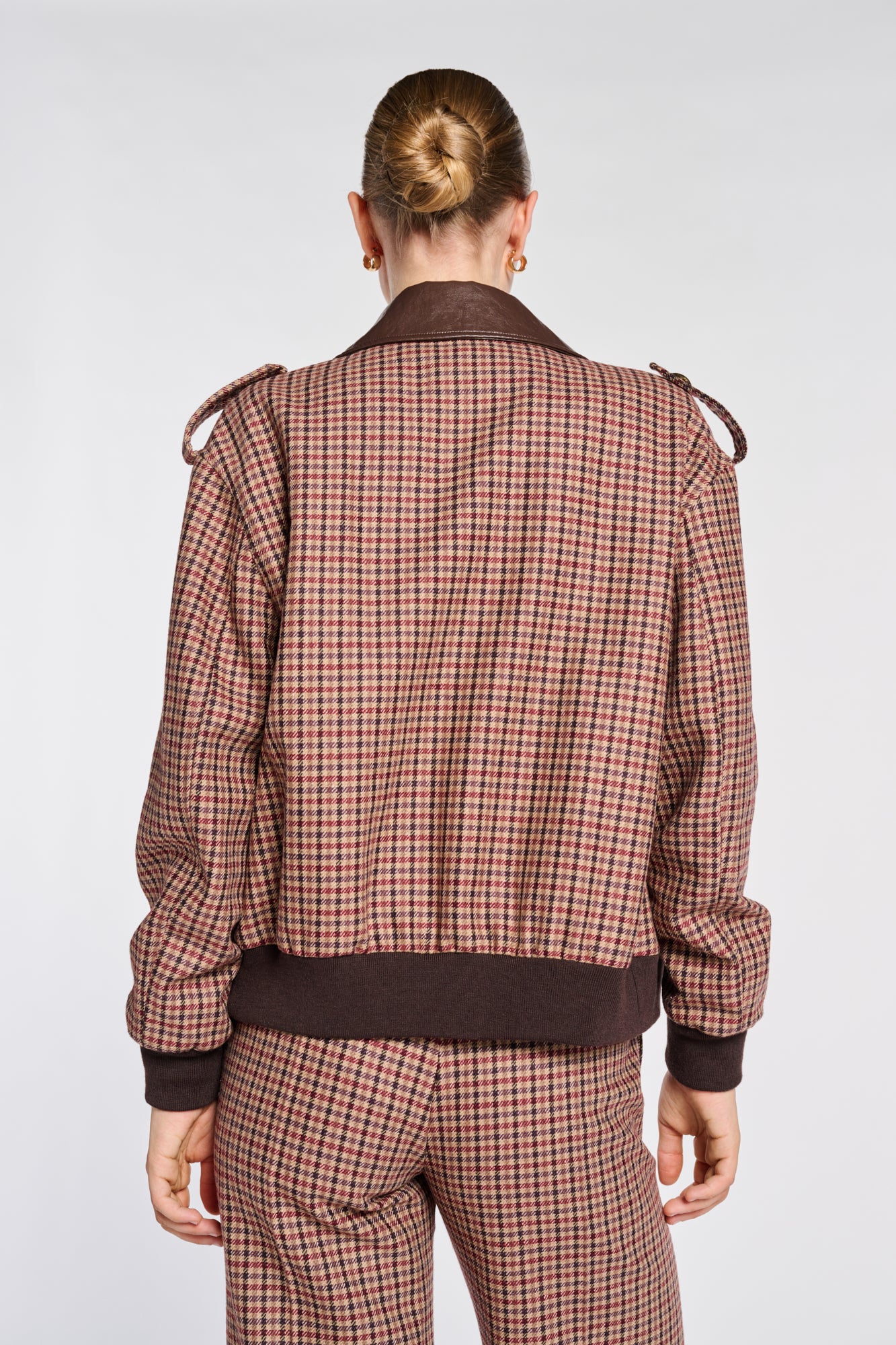 Mixed-fabric jacket