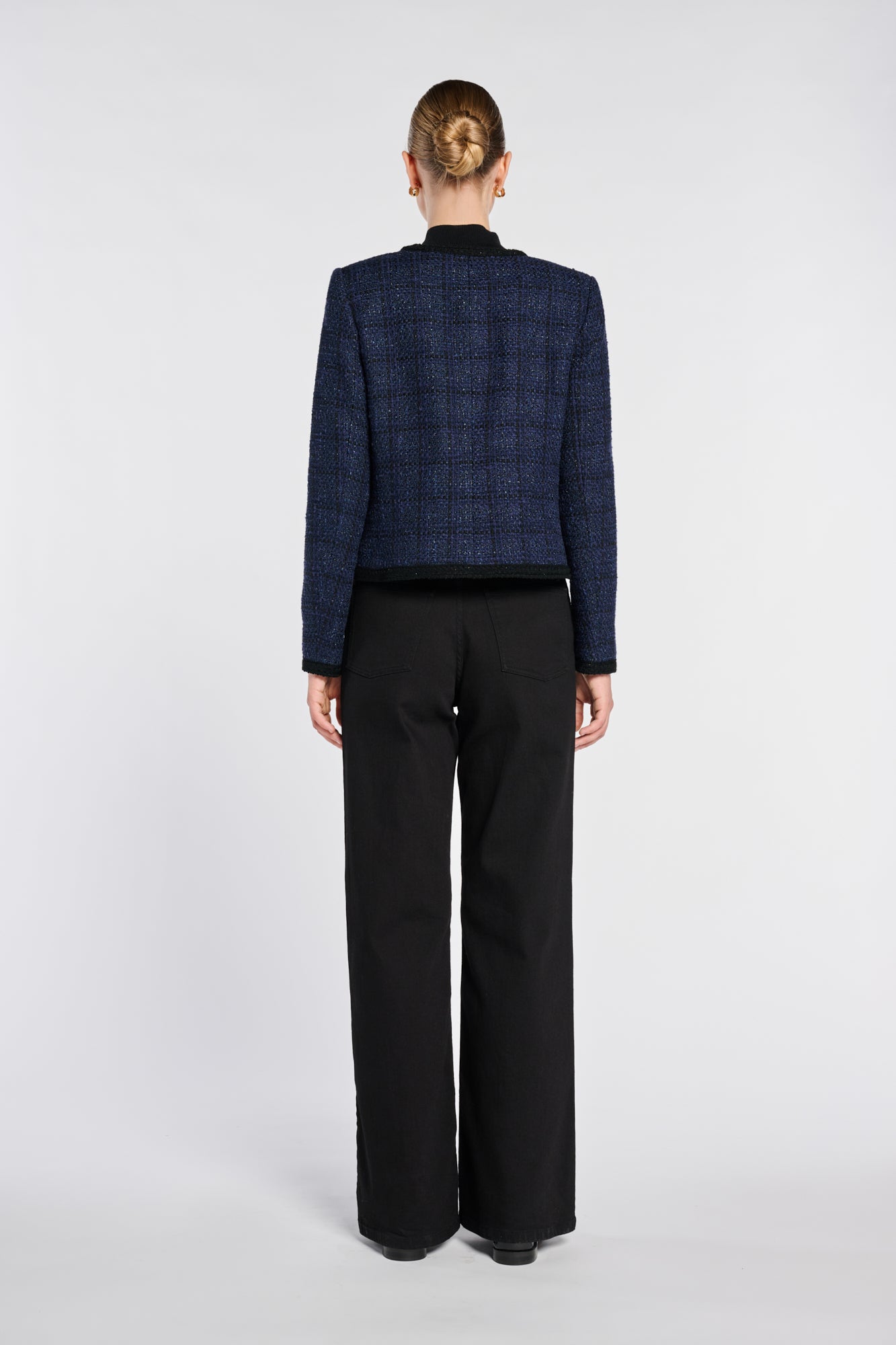 Tweed jacket with trim