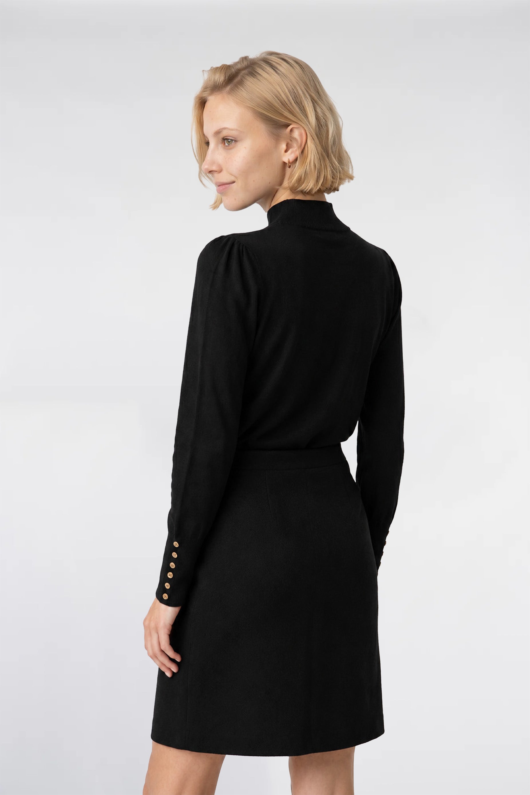 Wool crepe straight-fit skirt