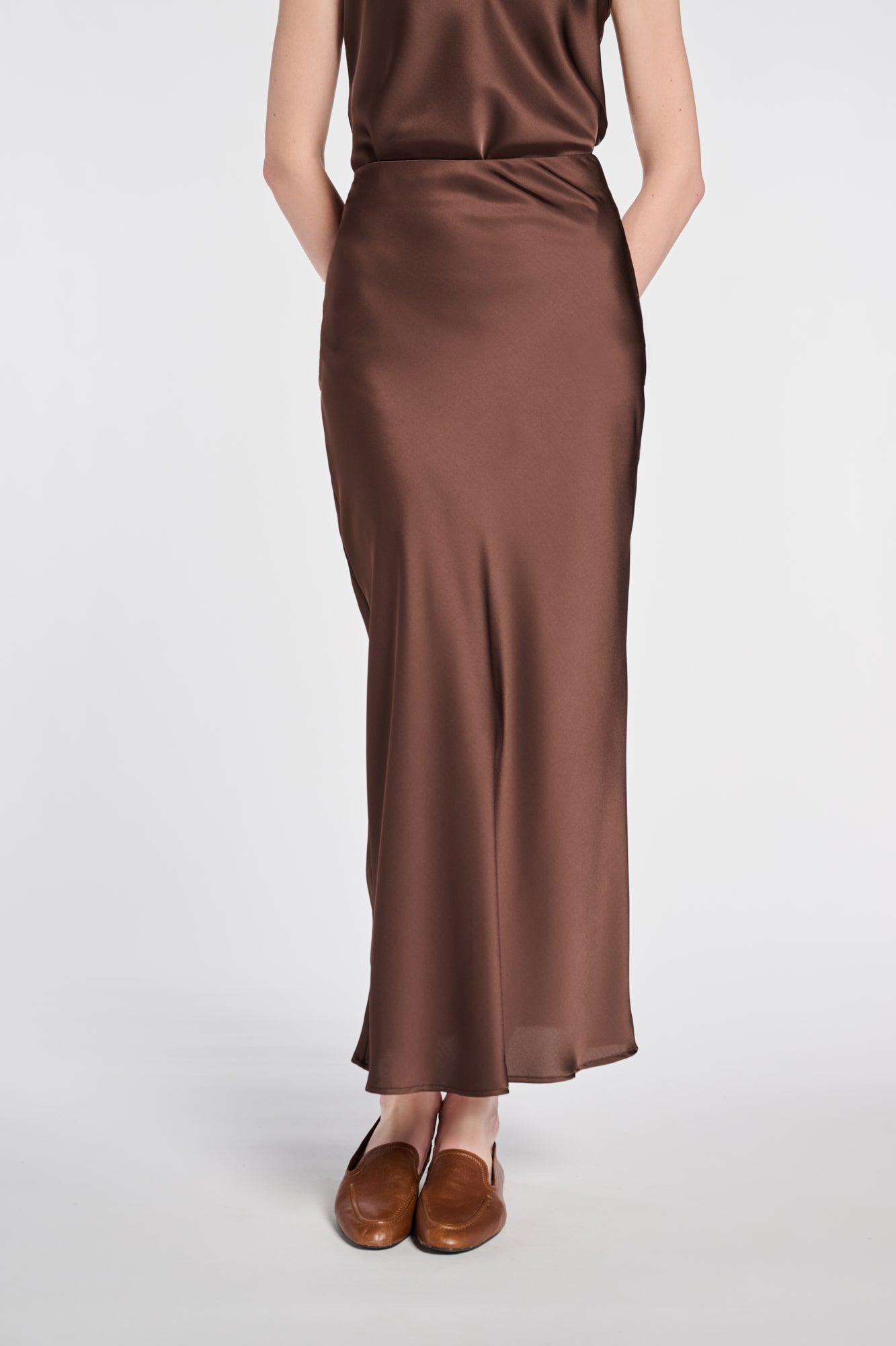 Jupe longue en satin