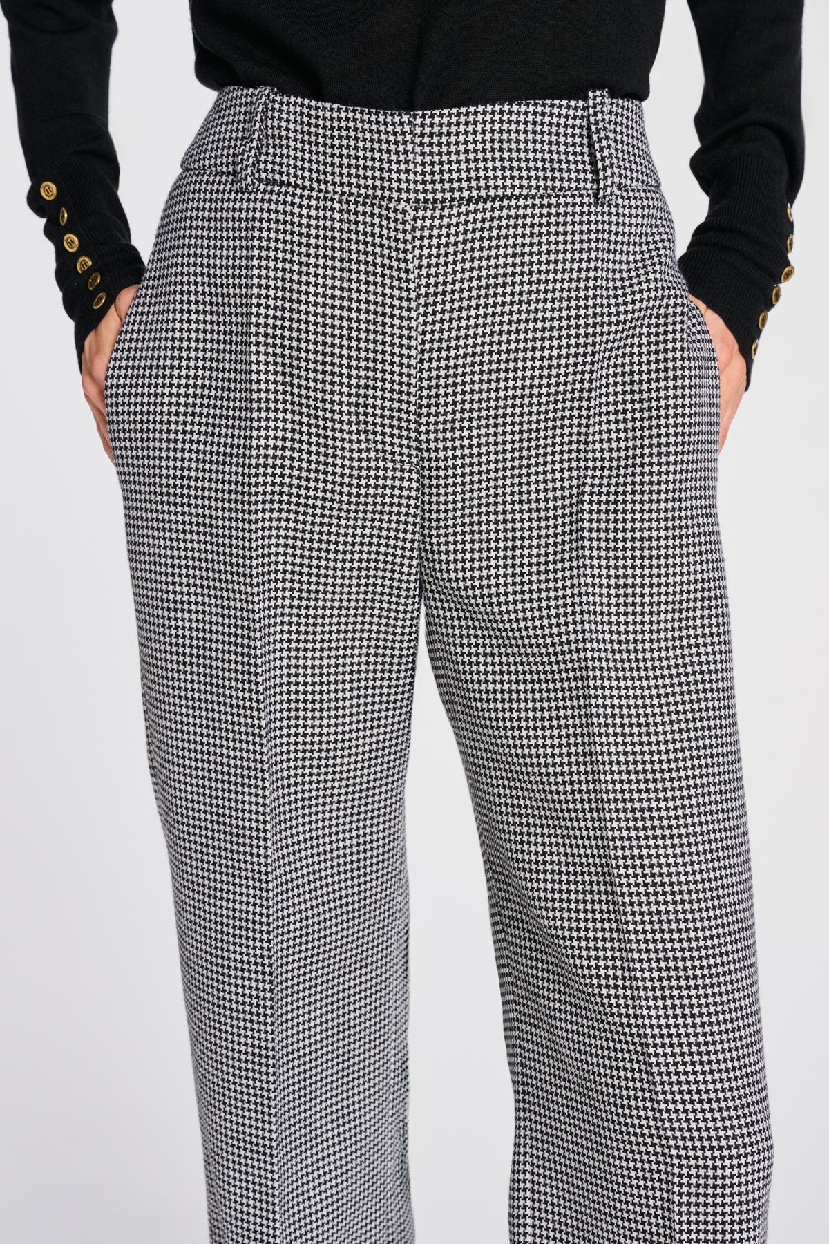 Wide-leg houndstooth trousers