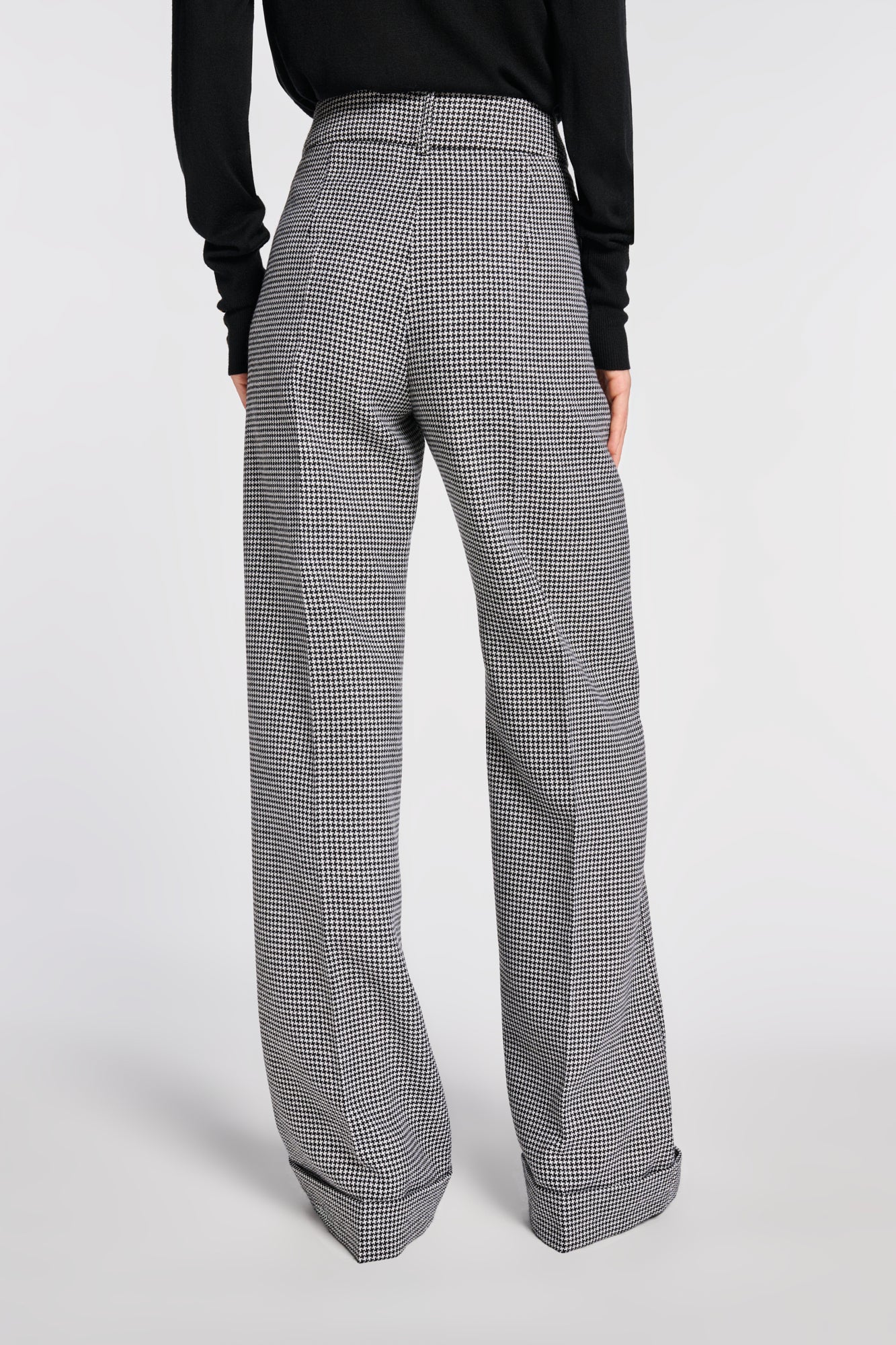 Wide-leg houndstooth trousers