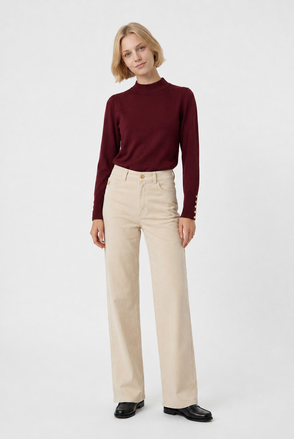 Wide-leg velvet trousers