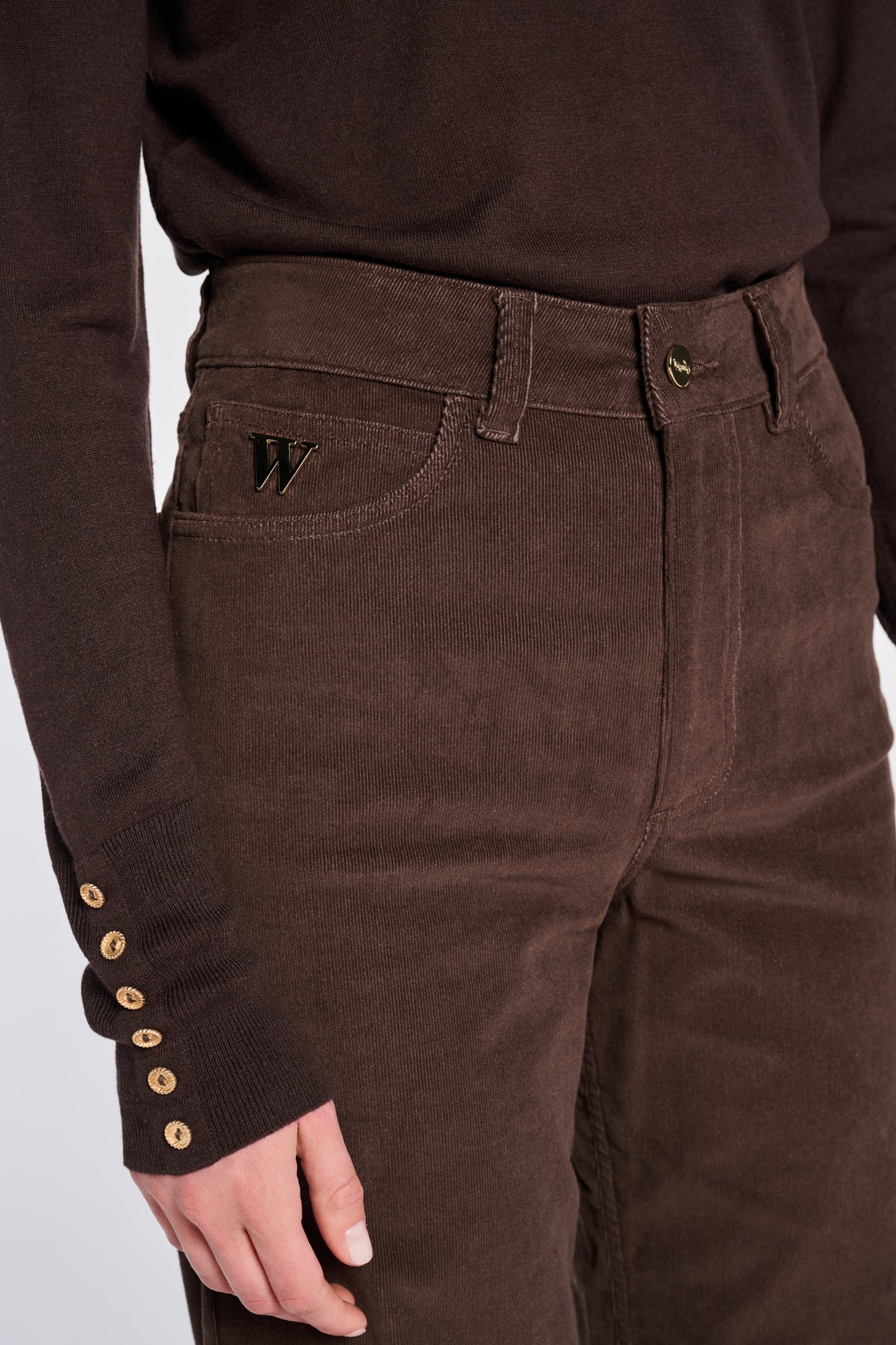 Wide-leg velvet trousers