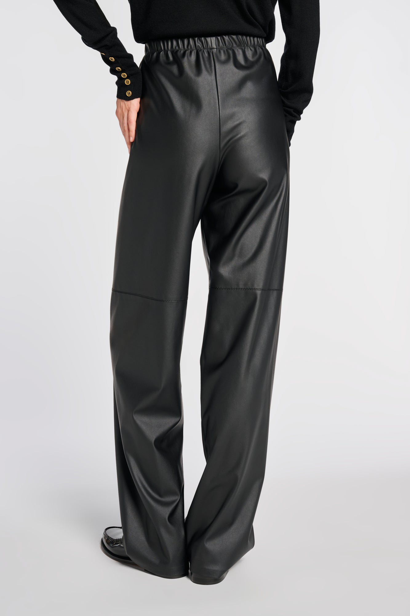 Pantalon large en éco-cuir