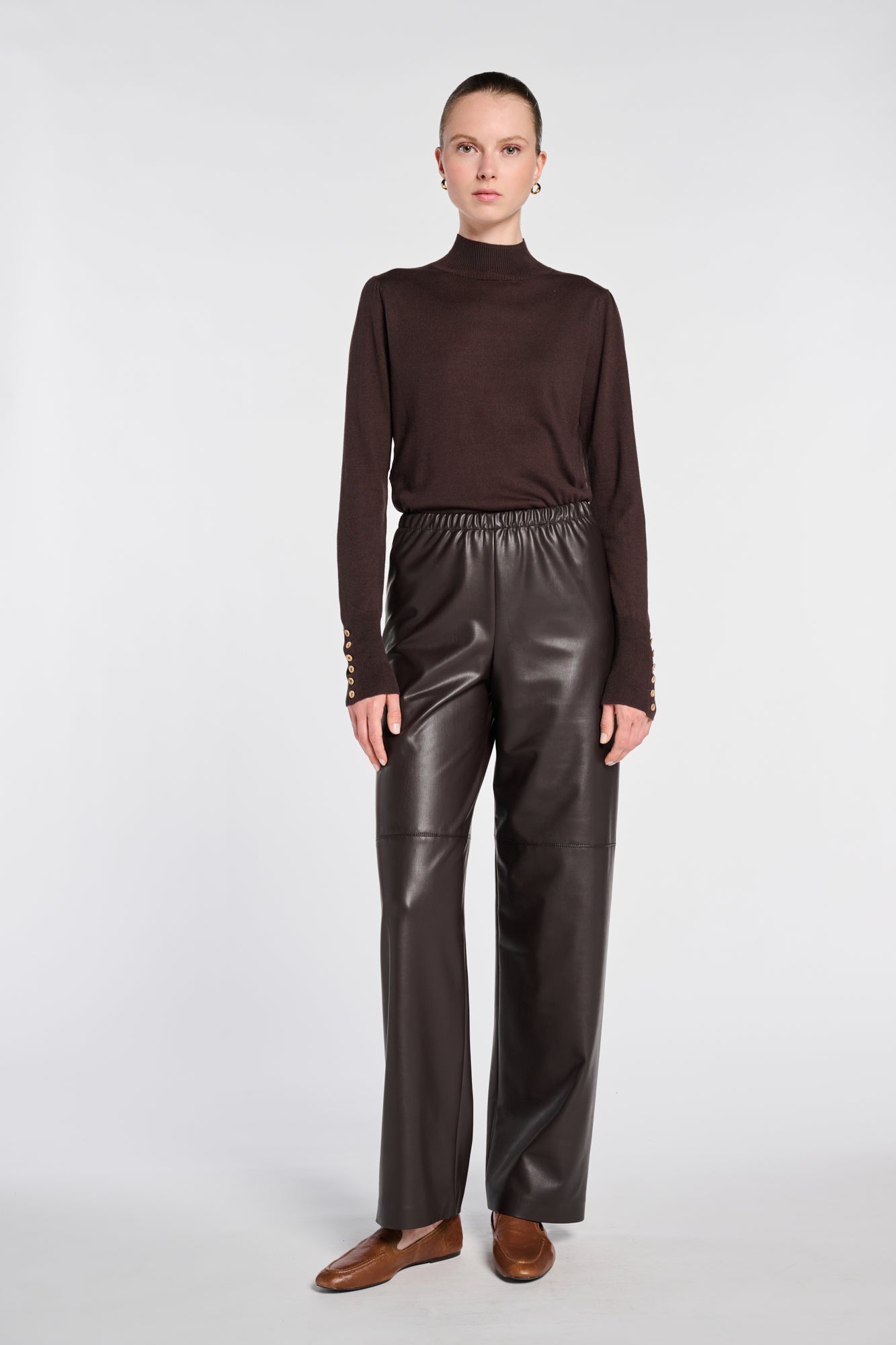 Pantalon large en éco-cuir