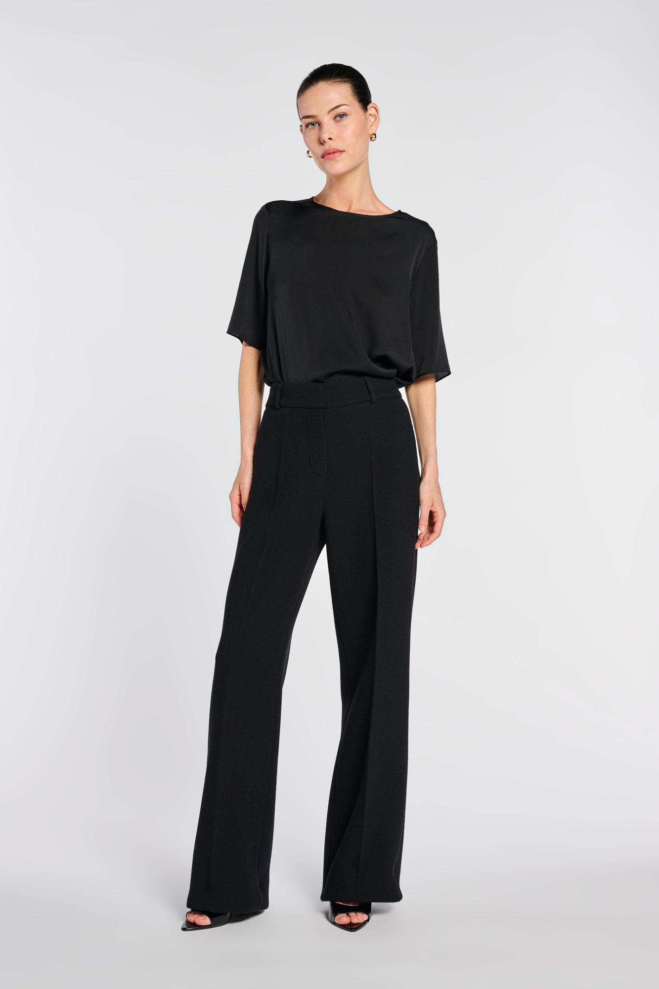 Wide-leg wool crepe trousers 