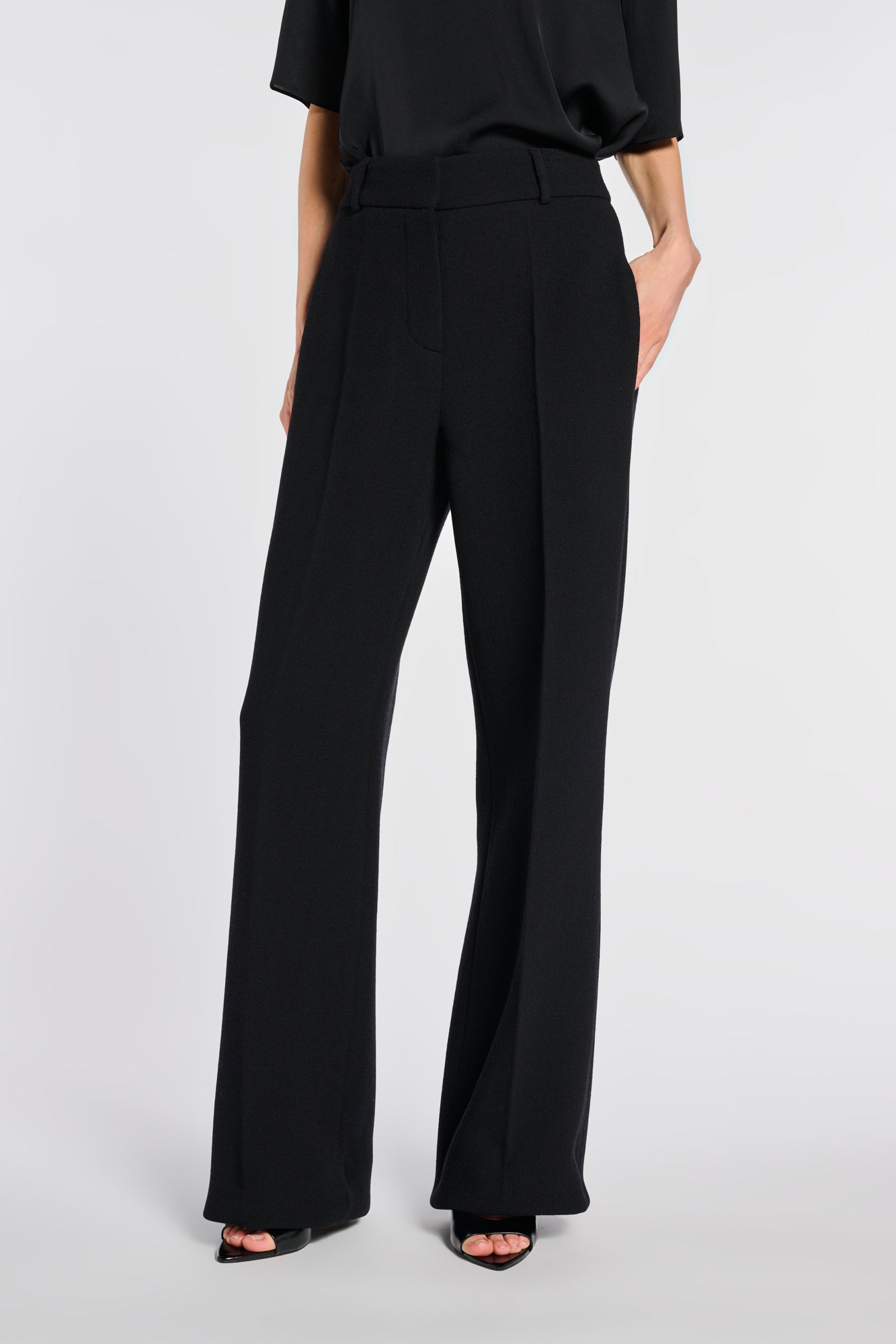 Wide-leg wool crepe trousers 