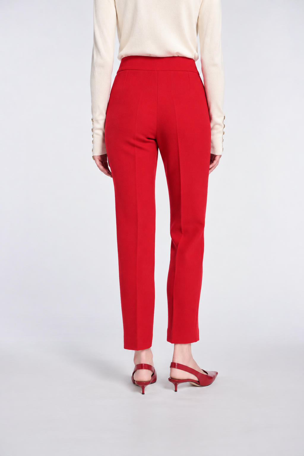 Pantalon cigarette en crêpe de laine