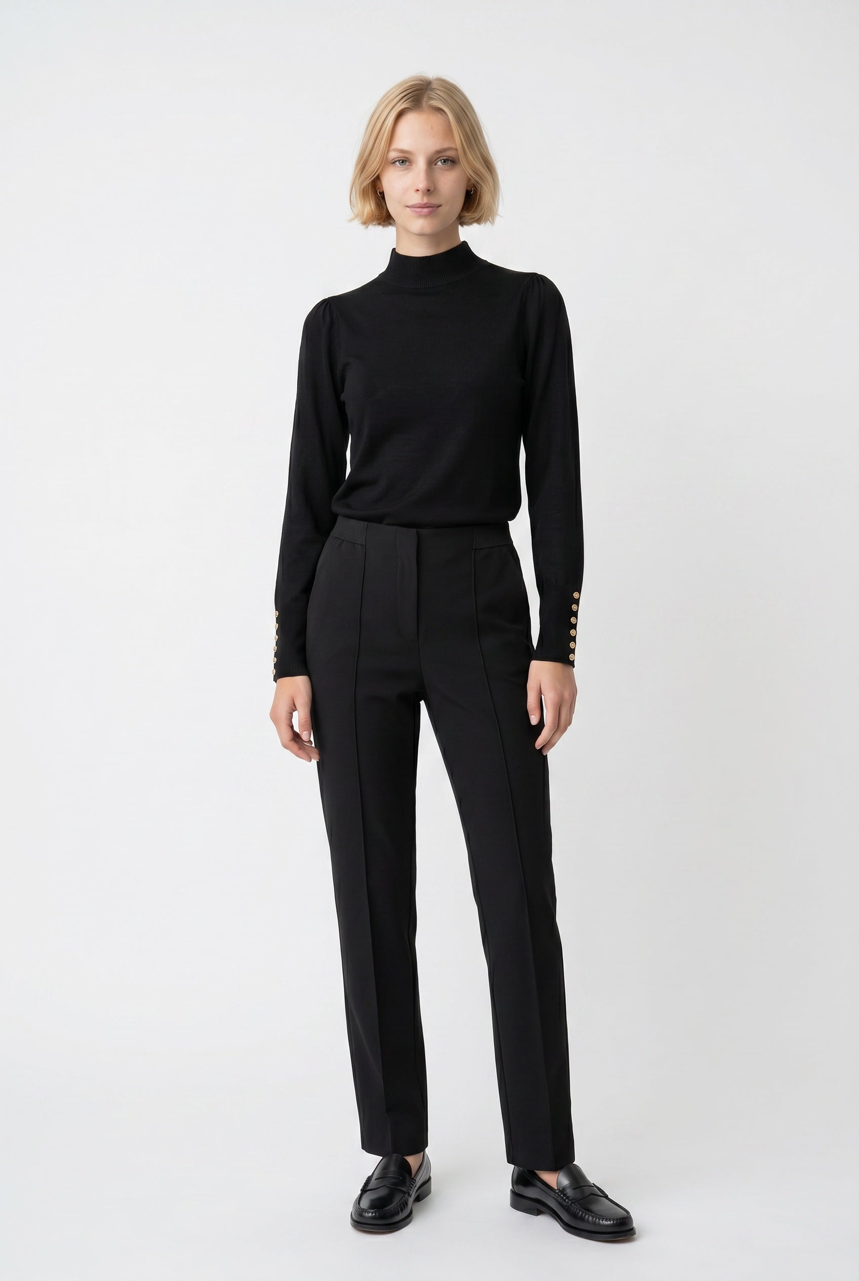 Pleated trousers