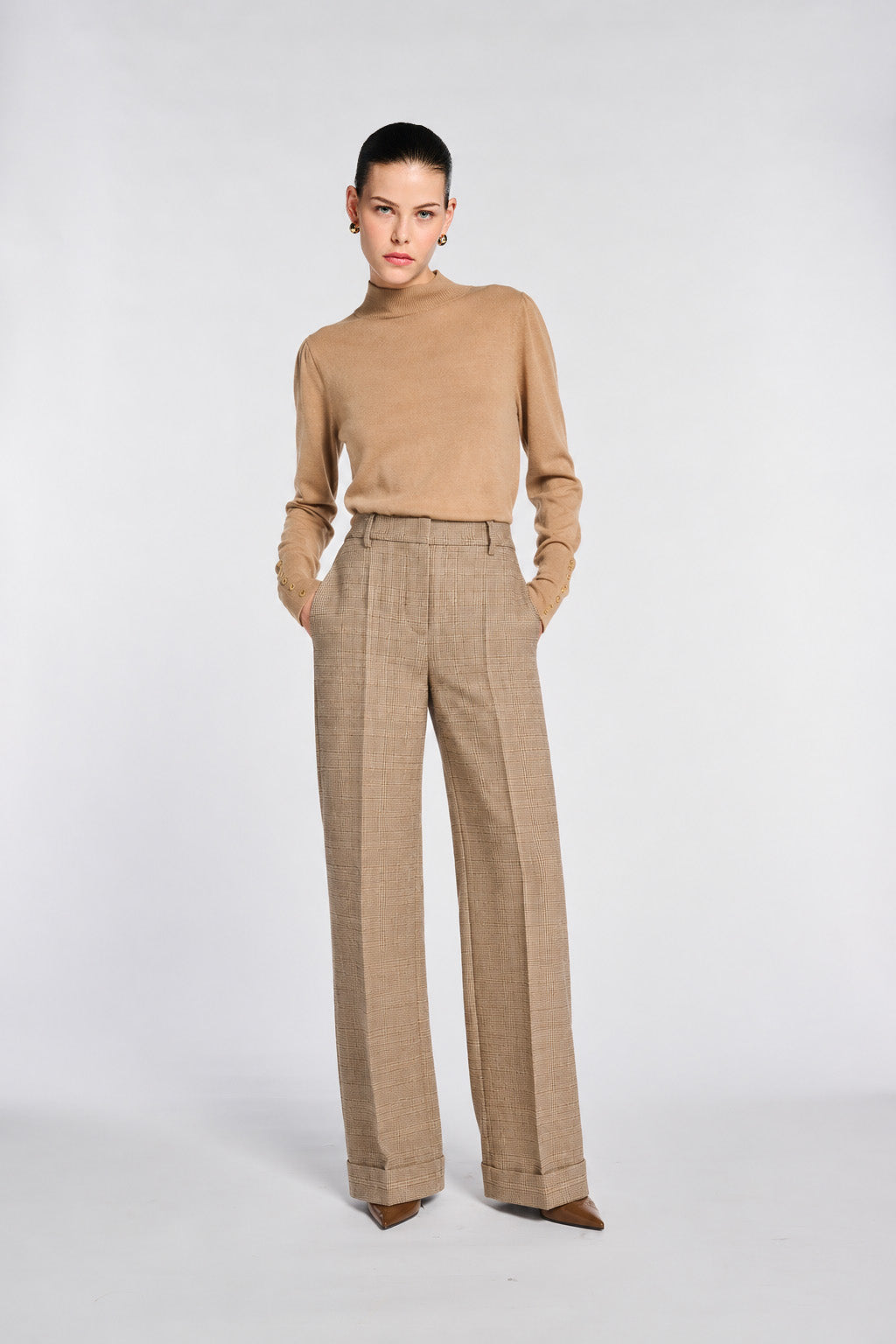 Wide-leg Prince of Wales check trousers
