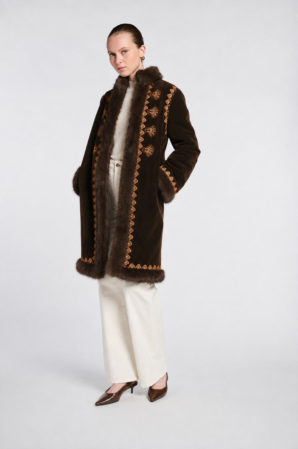 Embroidered mixed-fabric coat