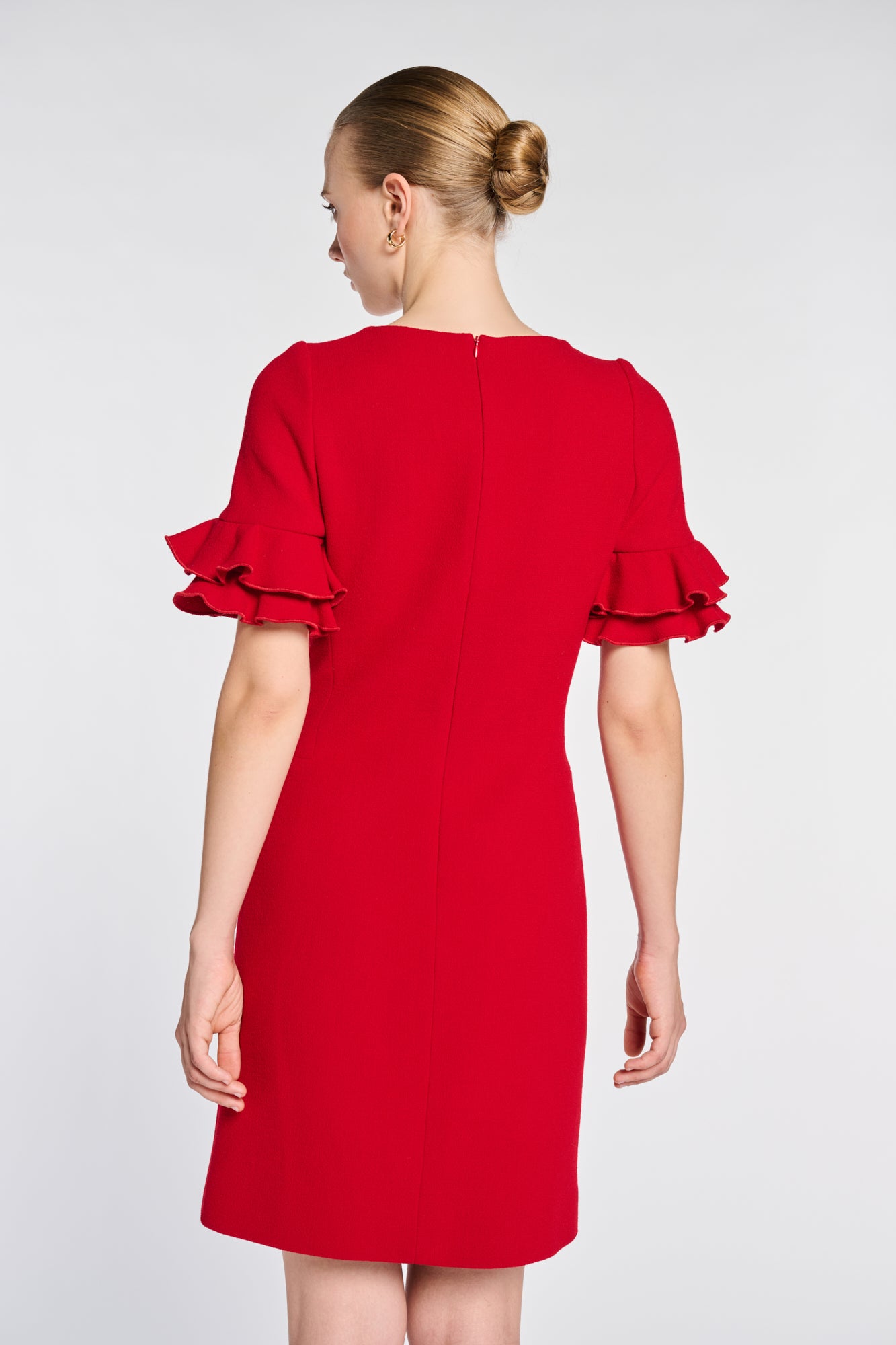 Robe manches volantées