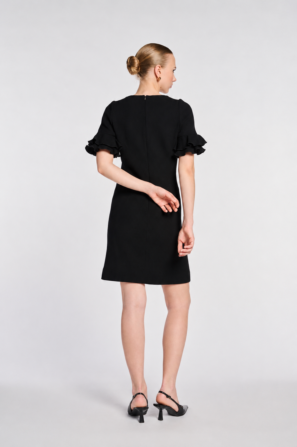 Robe manches volantées