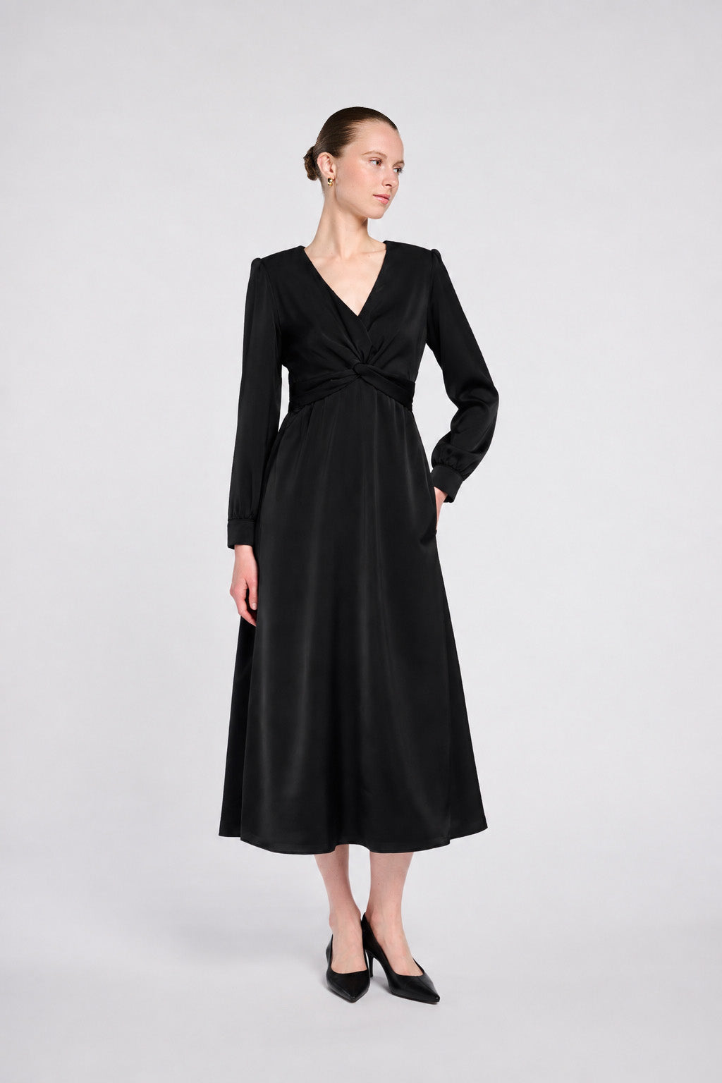 Robe longue en satin