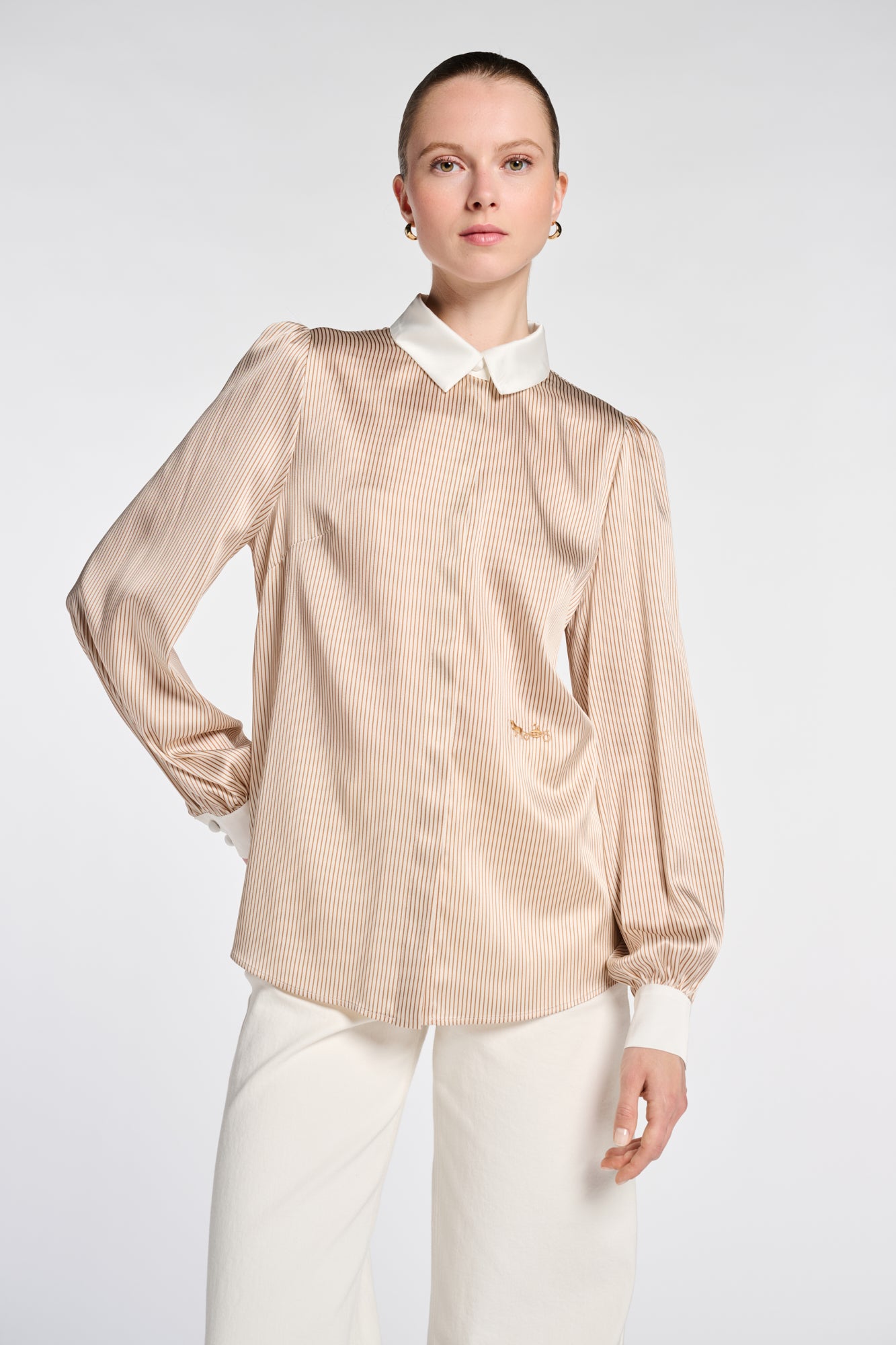 Chemise en soie rayée