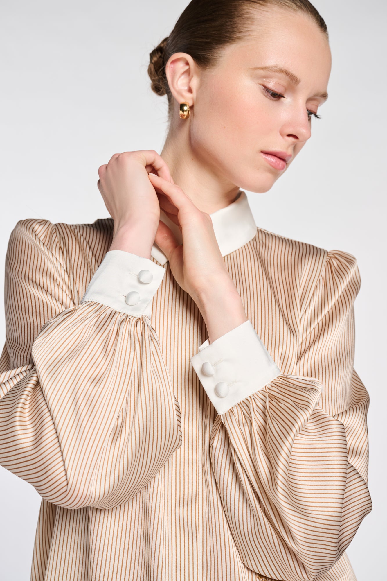Chemise en soie rayée