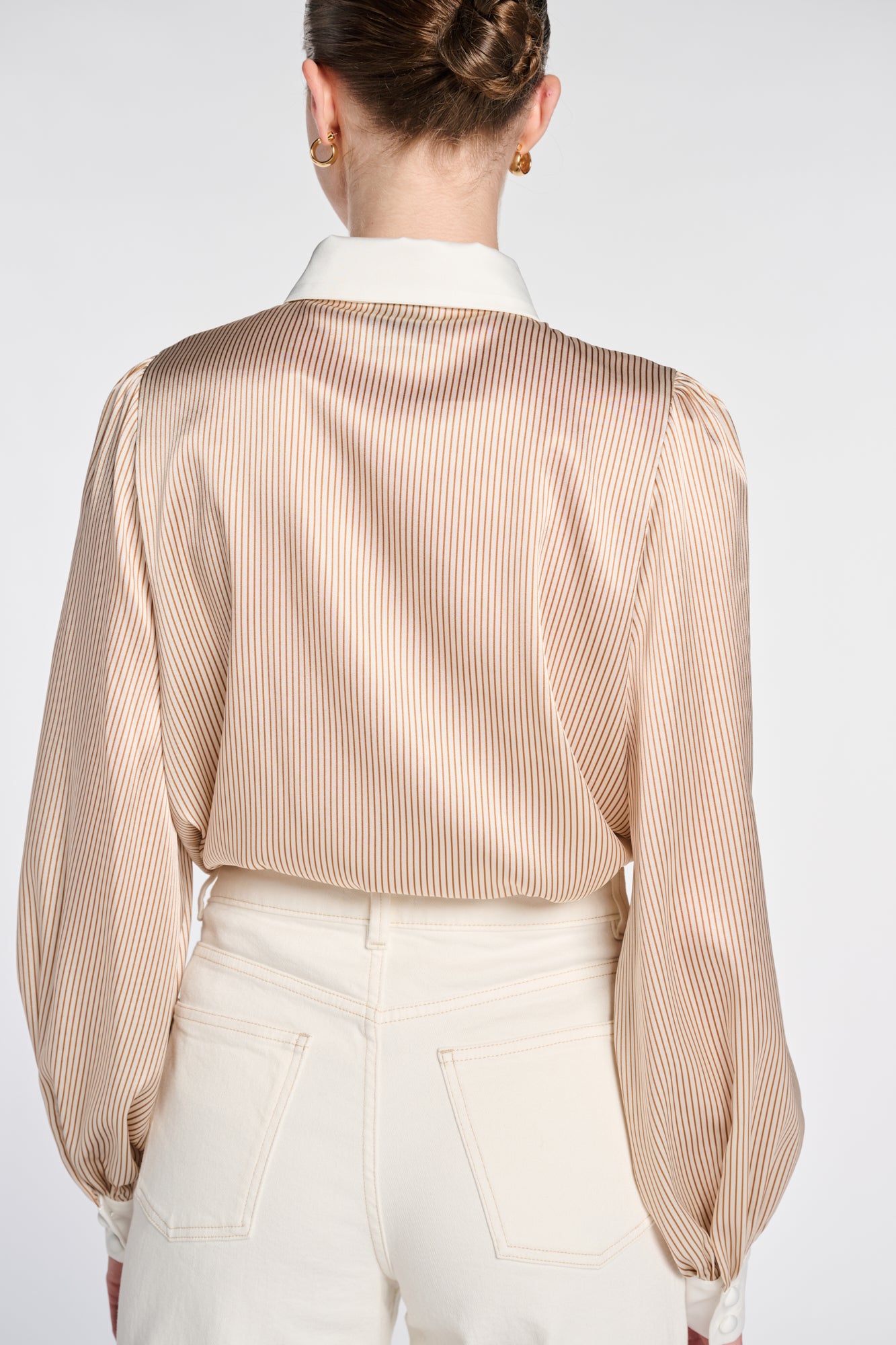 Chemise en soie rayée