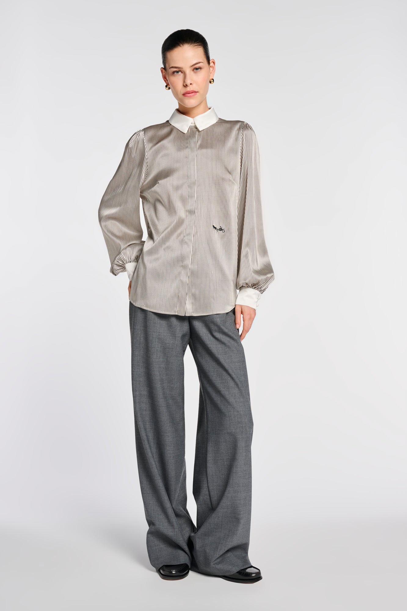 Chemise en soie rayée