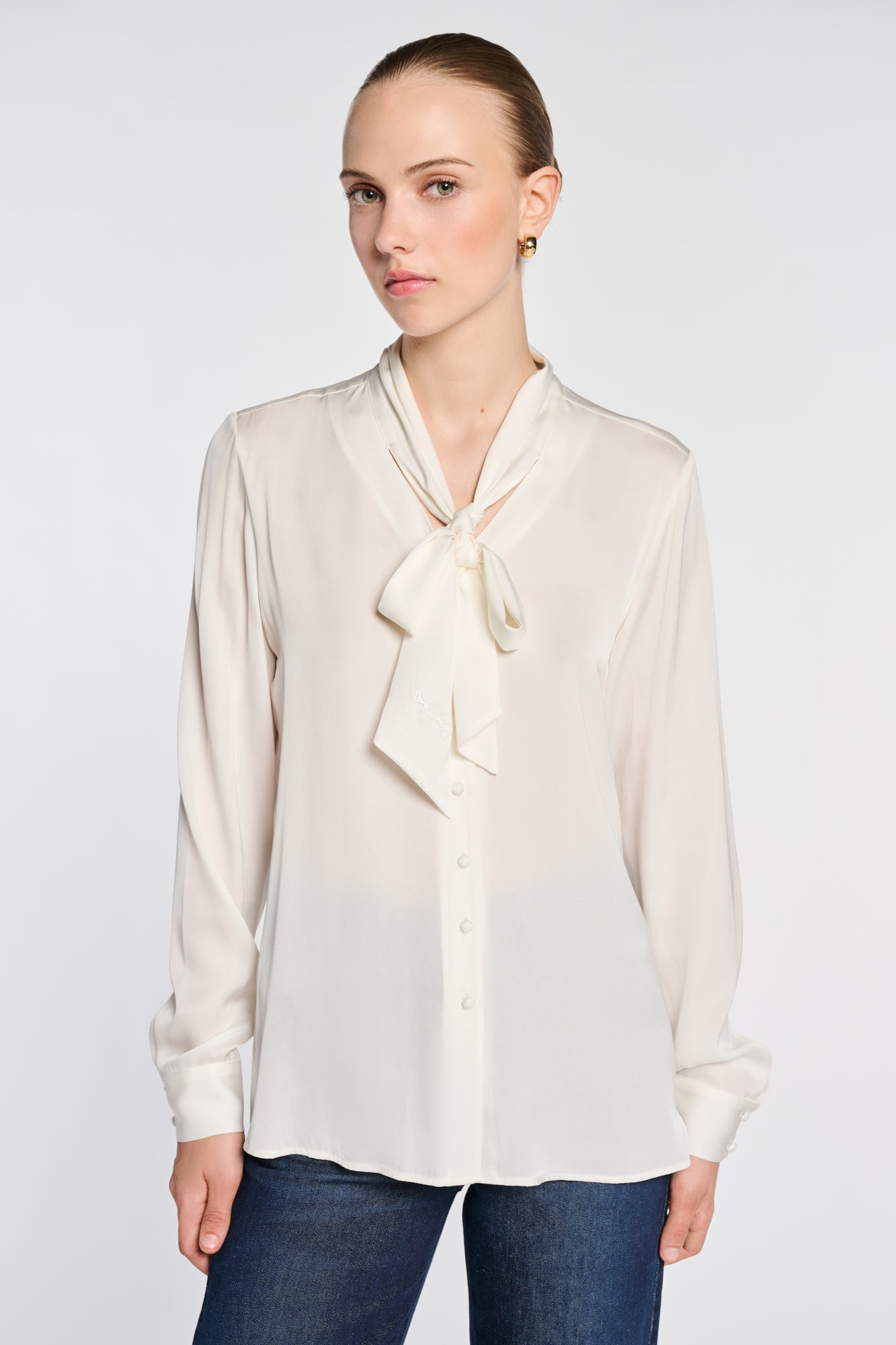 Blouse lavallière en soie