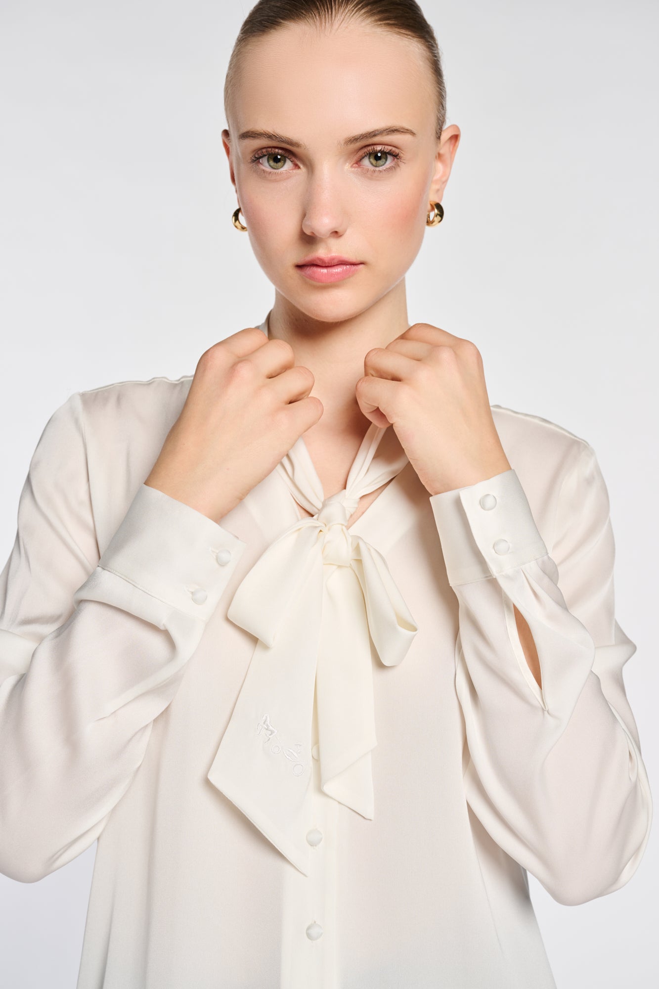 Blouse lavallière en soie