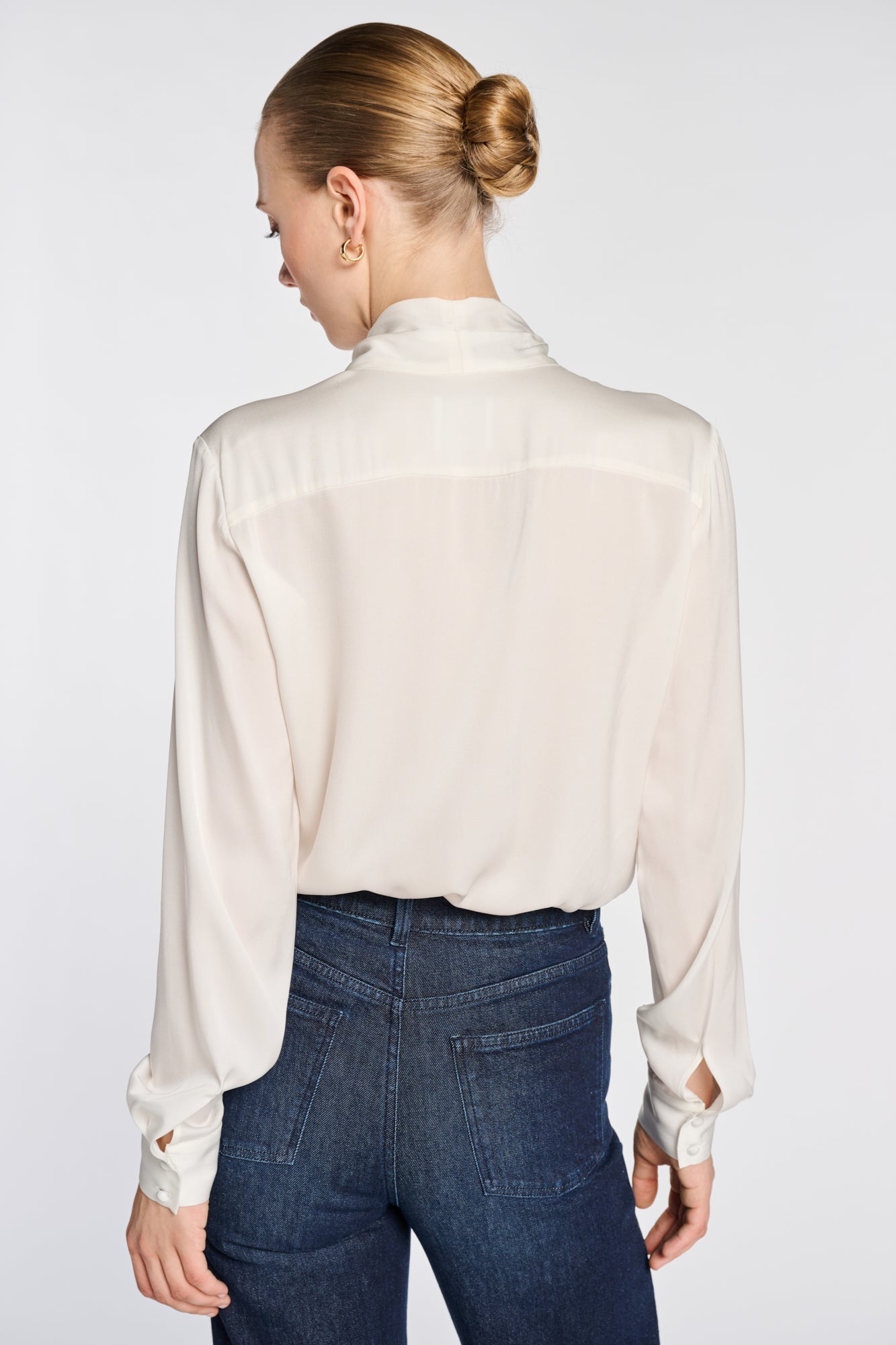 Blouse lavallière en soie