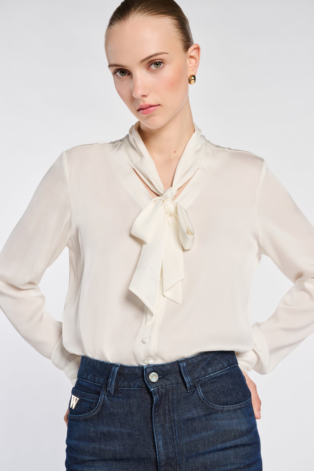 Blouse lavallière en soie