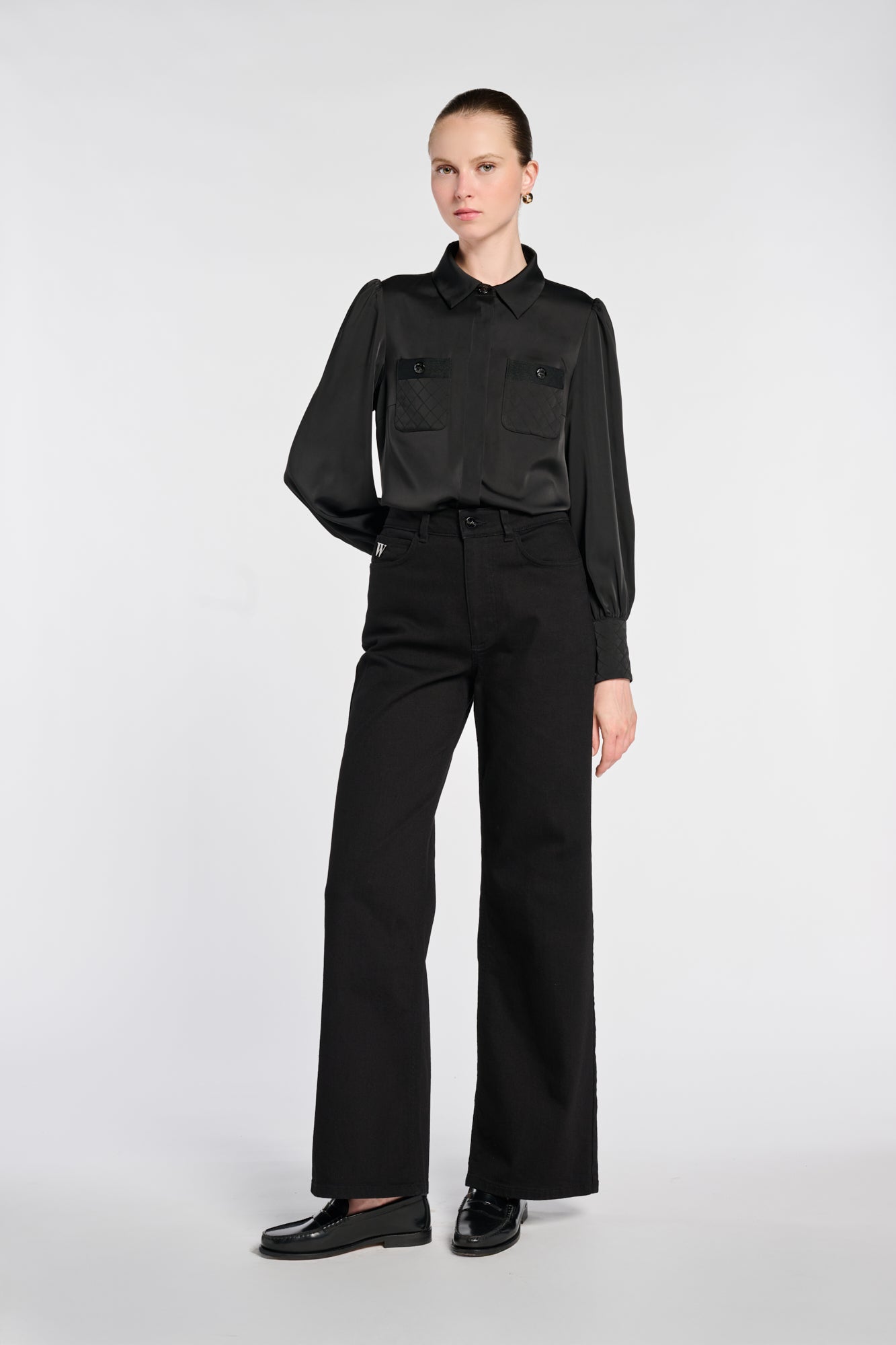 Chemise en satin matelassée